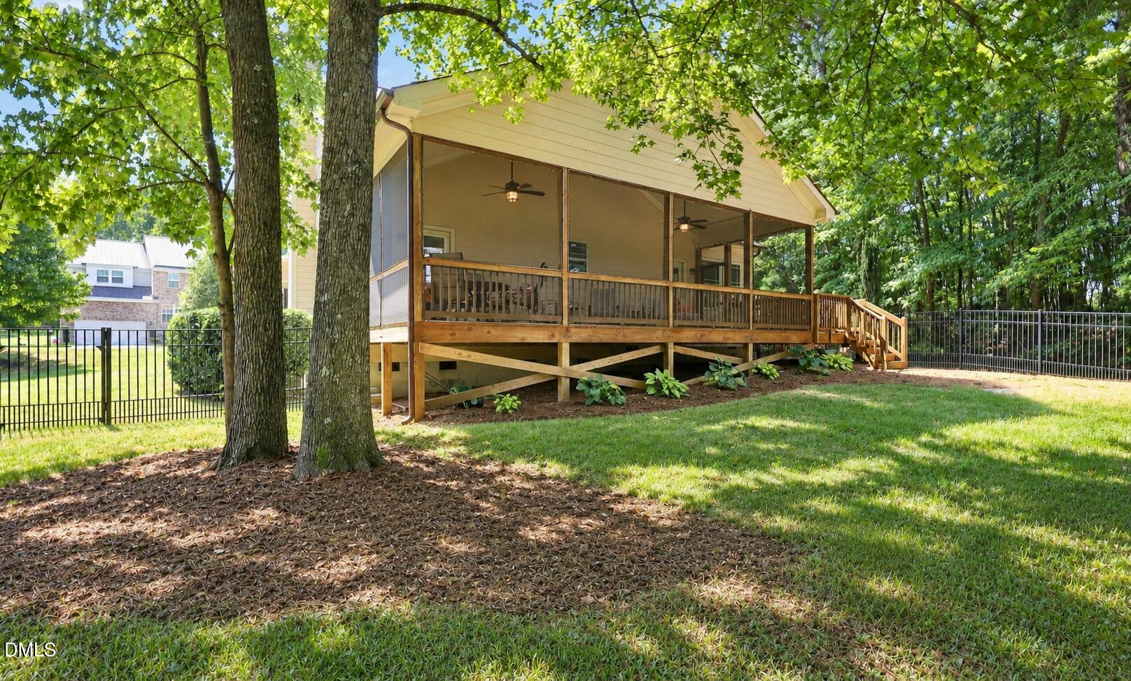 main property photo 51