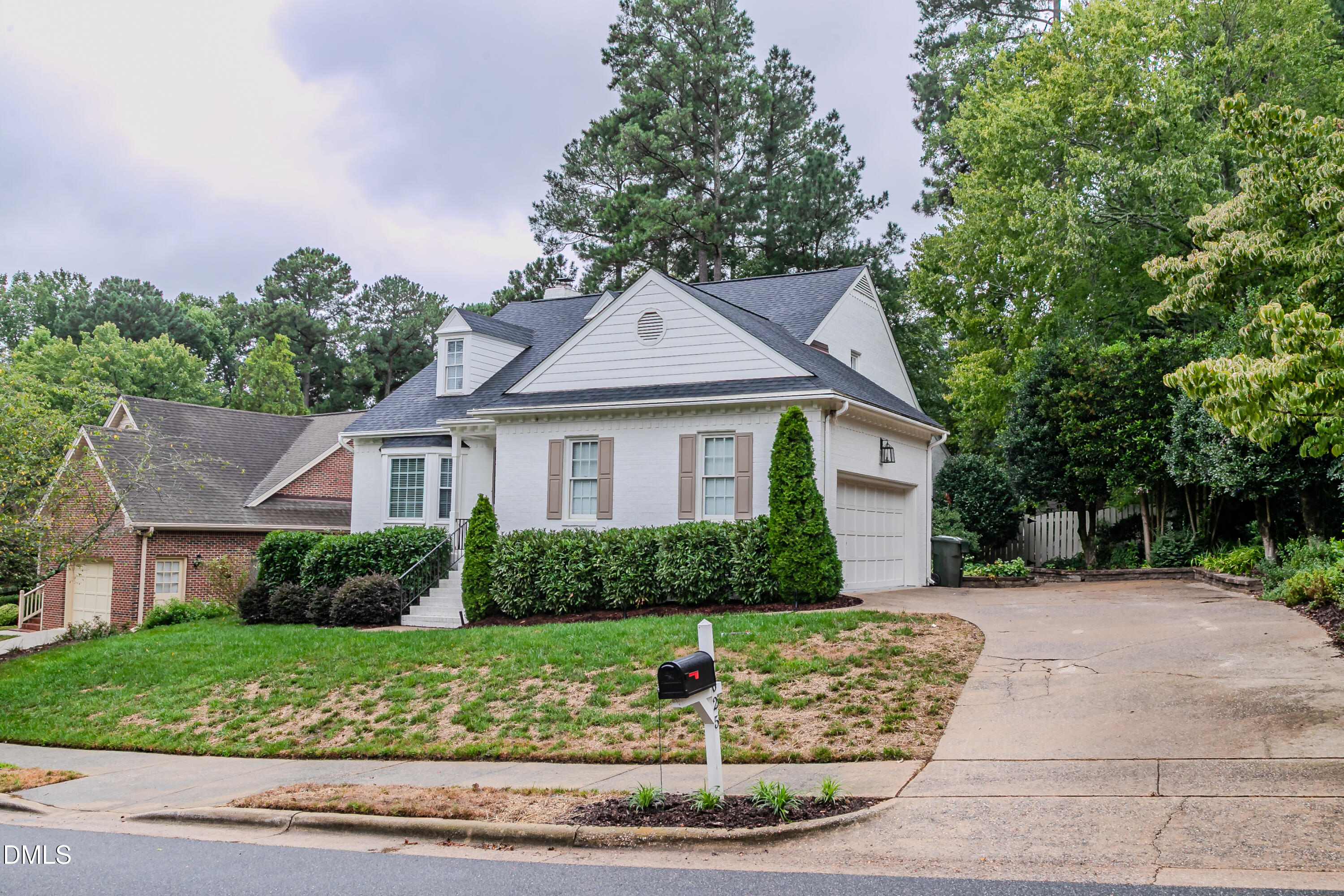 main property photo 45