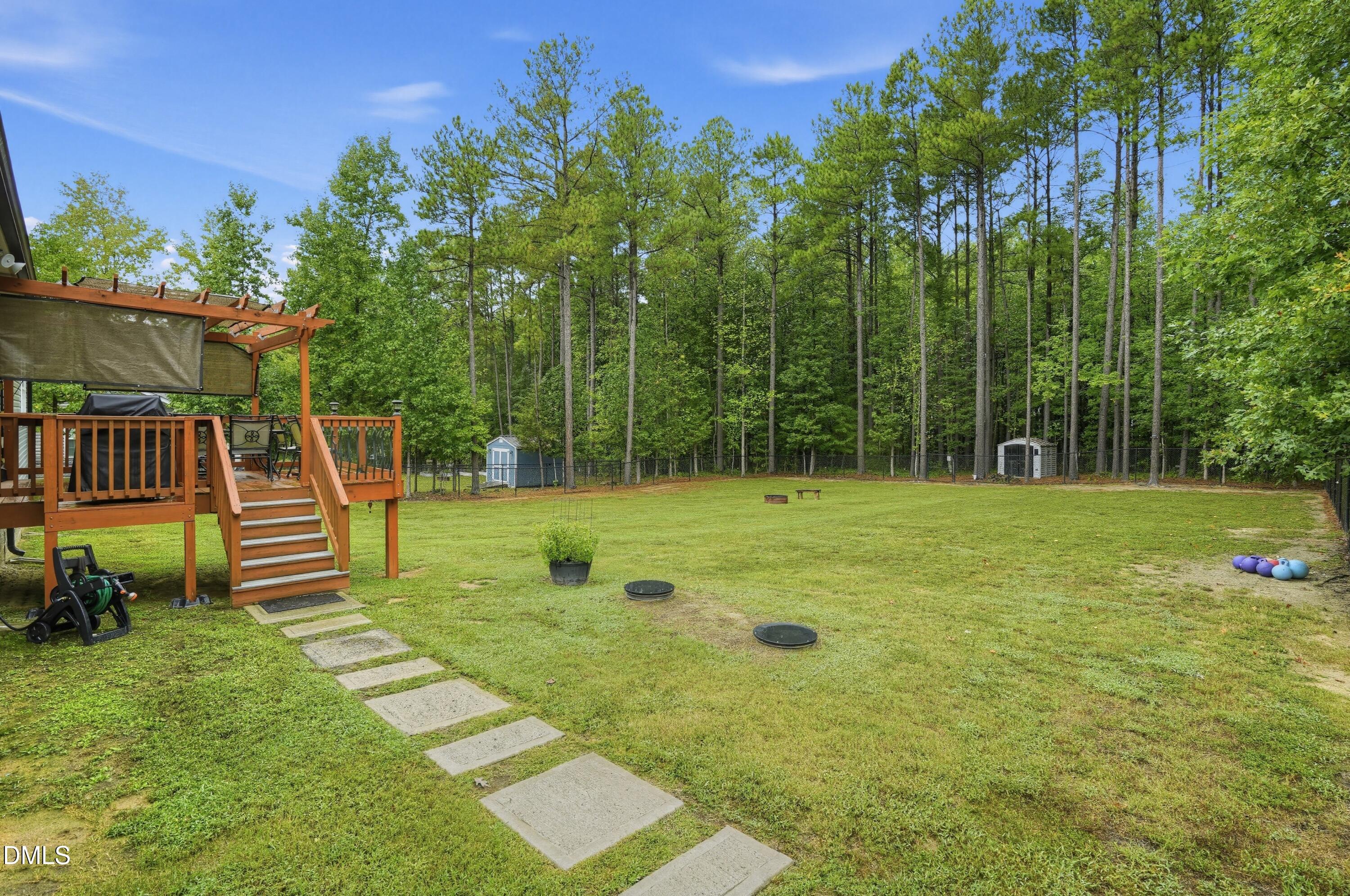 main property photo 33
