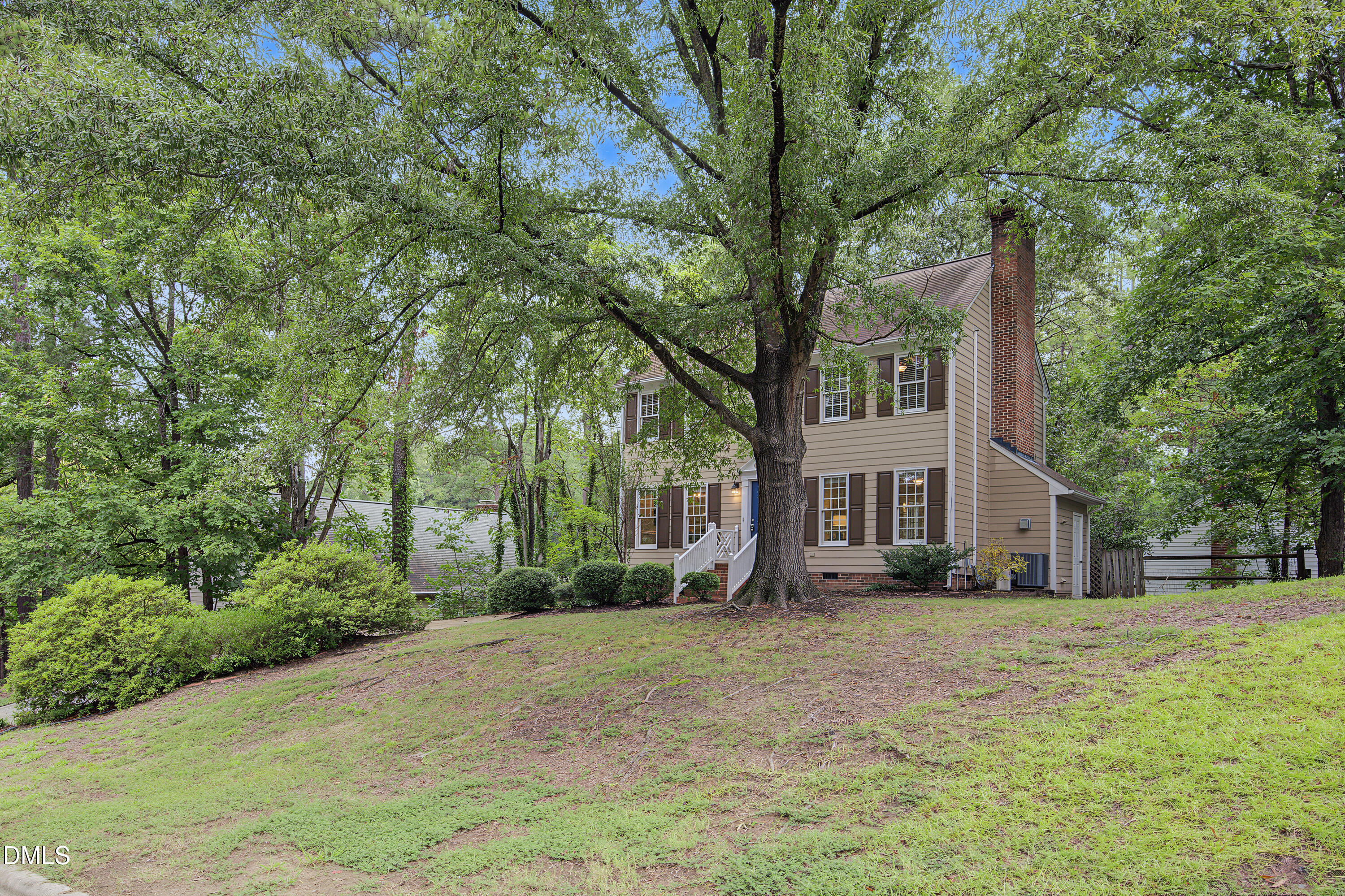 main property photo 1