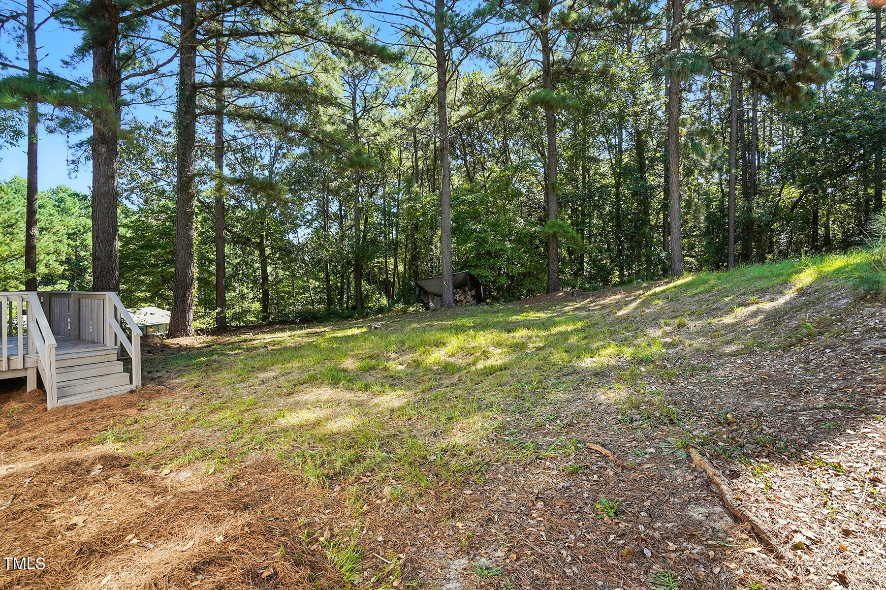 main property photo 23