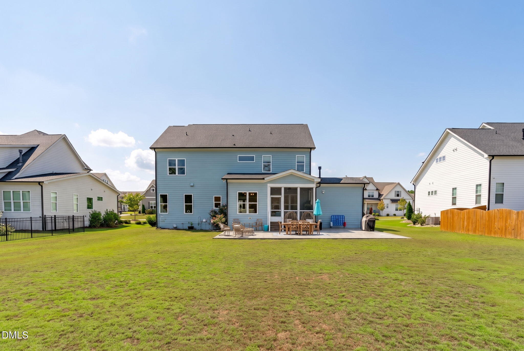 main property photo 50