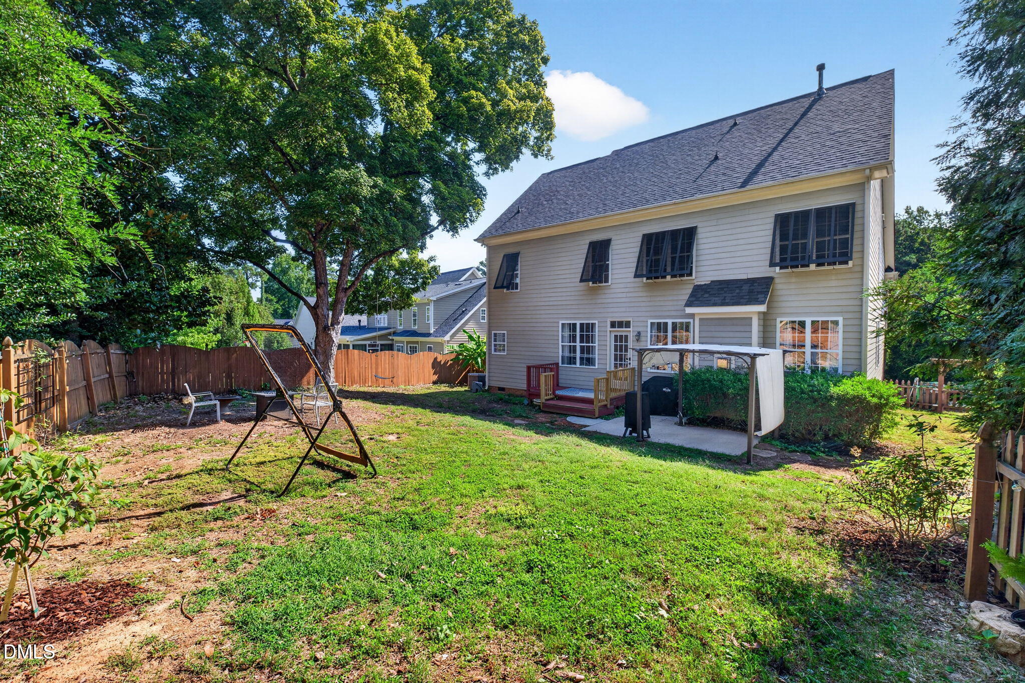 main property photo 36