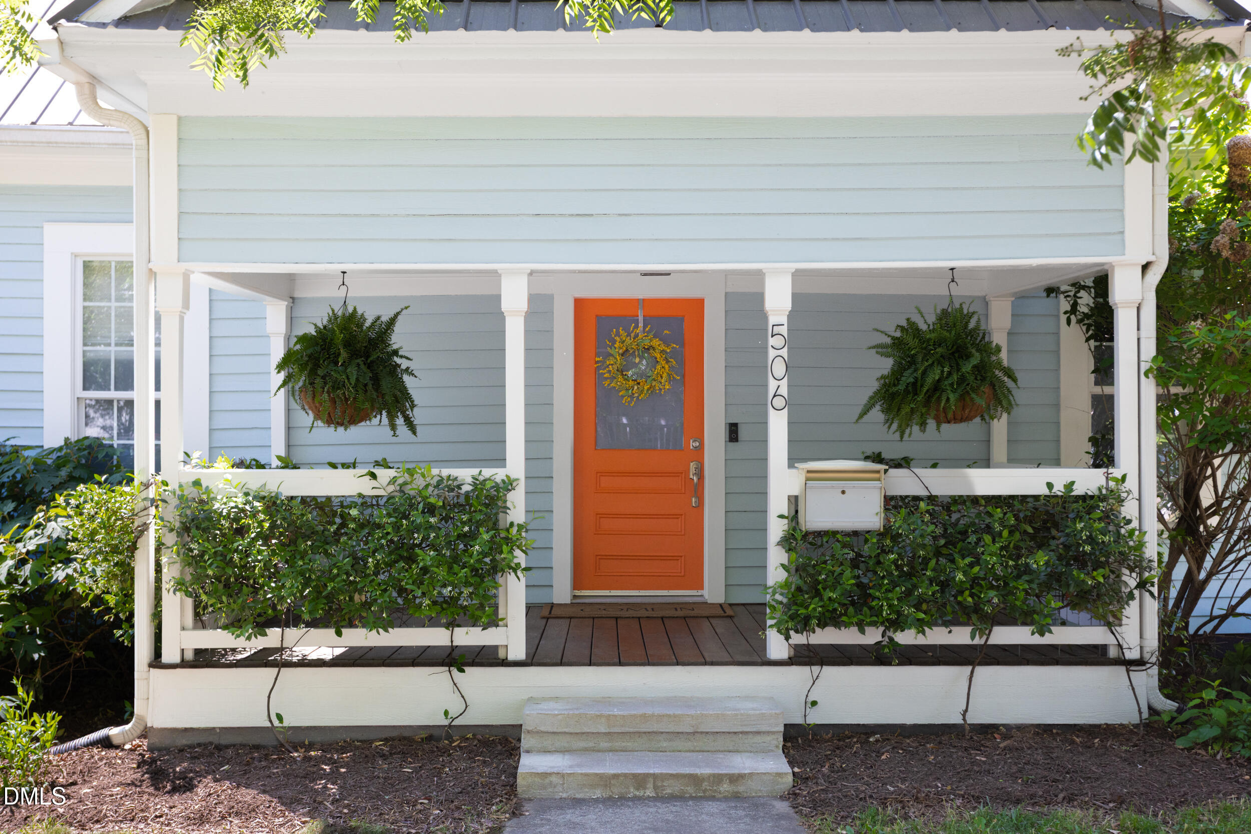 main property photo 8