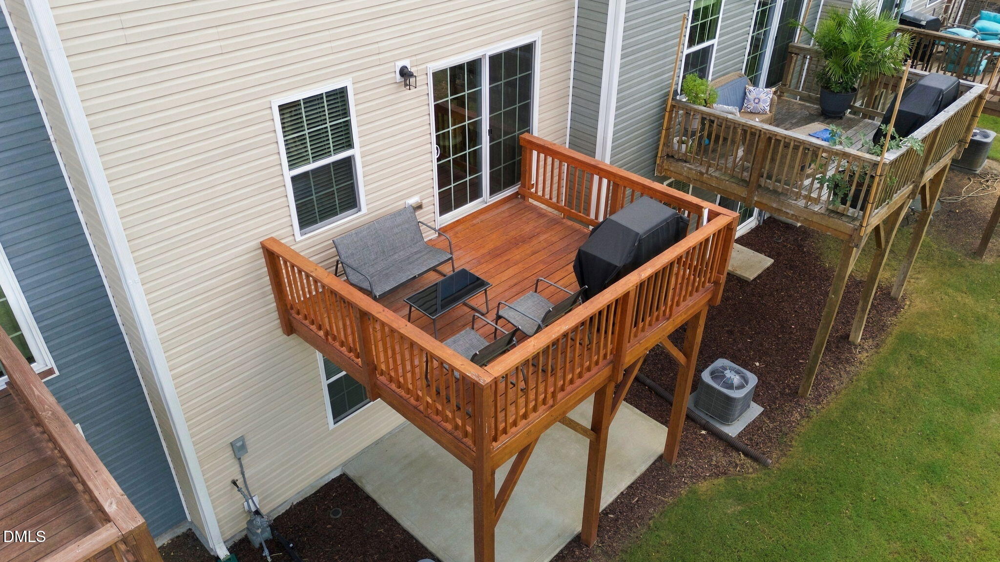 main property photo 29