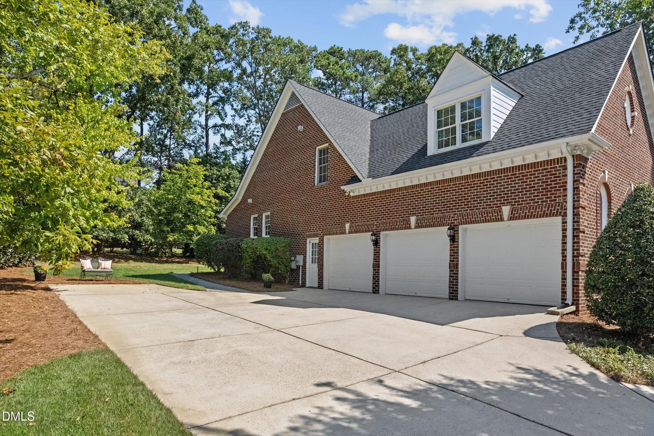 main property photo 64