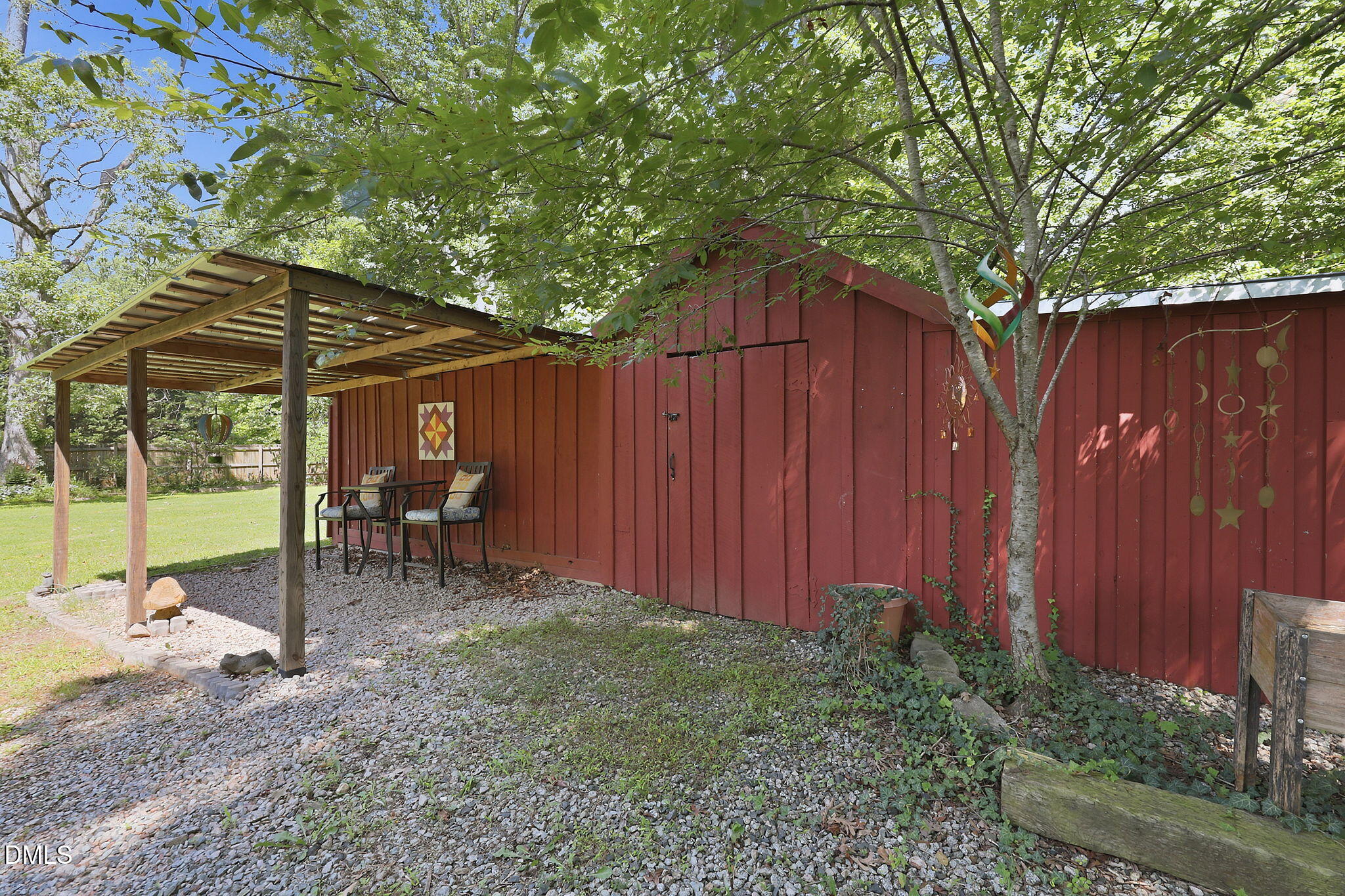 main property photo 39