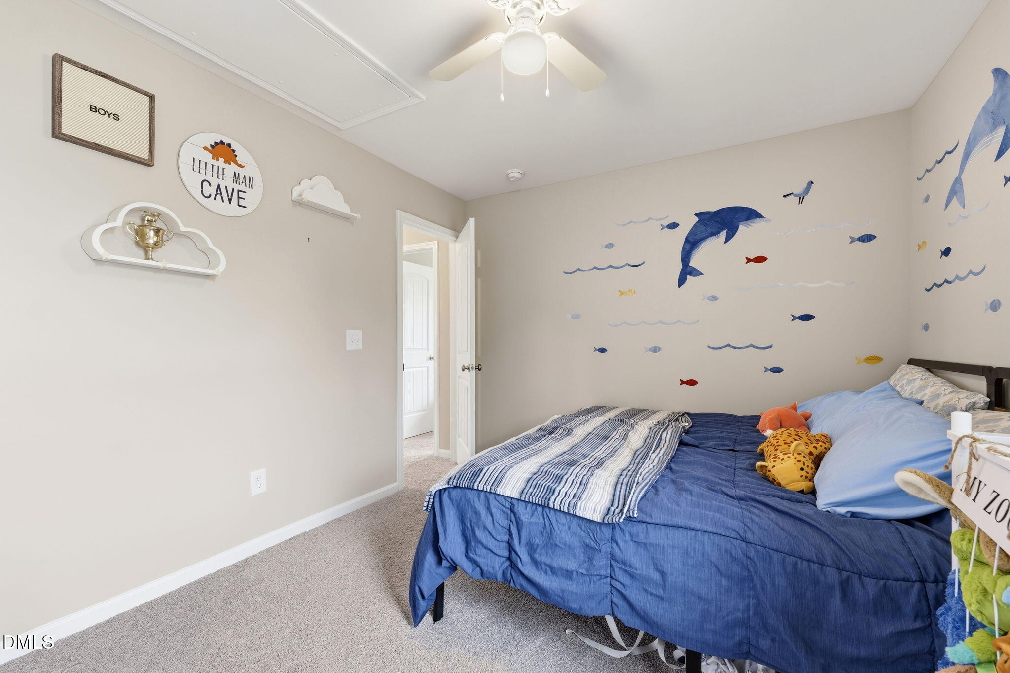 main property photo 28