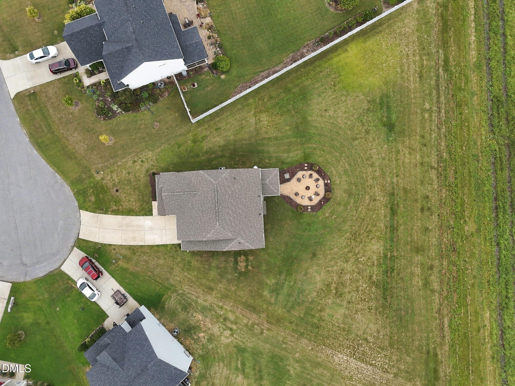 main property photo 42