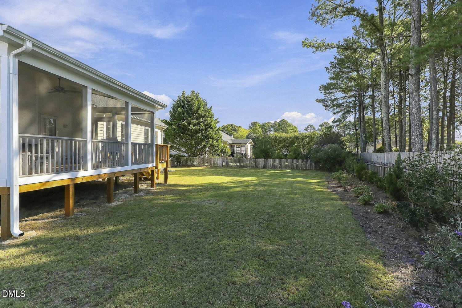 main property photo 4