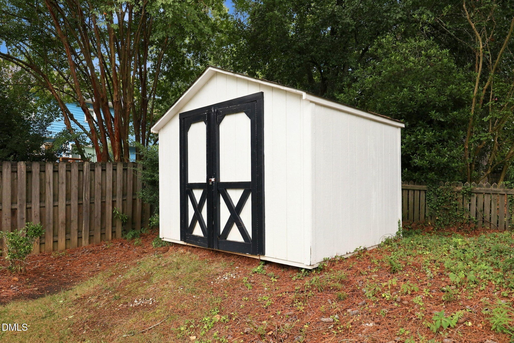 main property photo 44