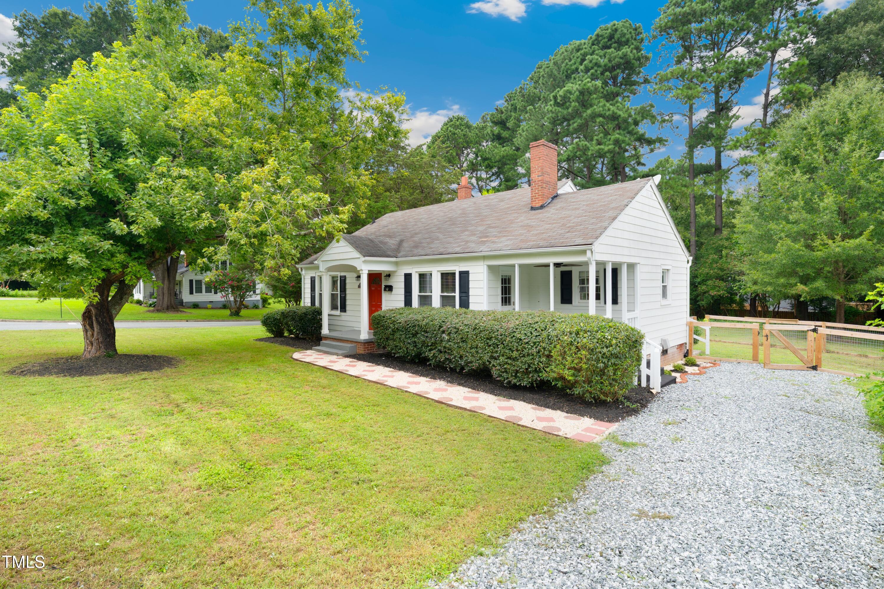 main property photo 1