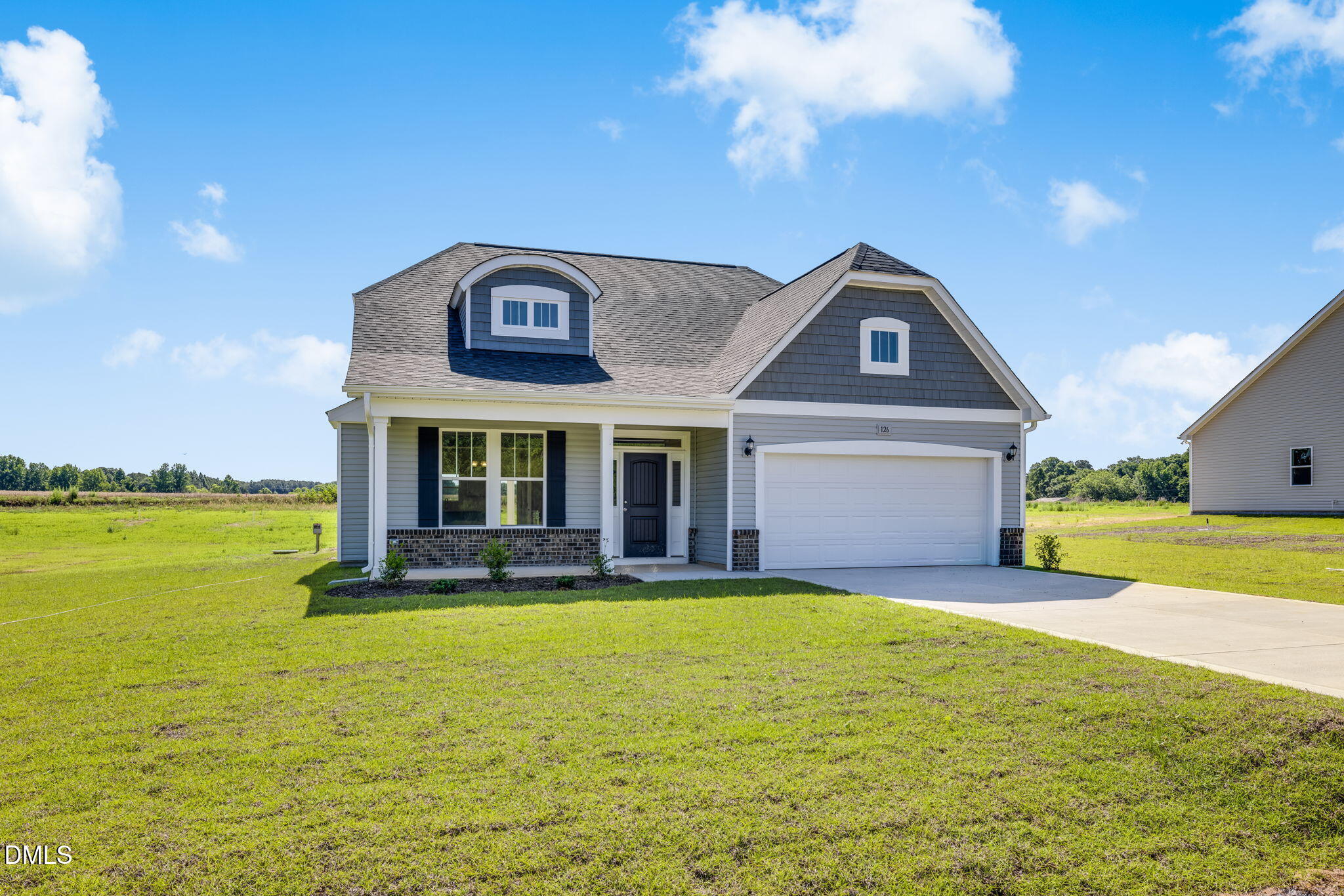 main property photo 2