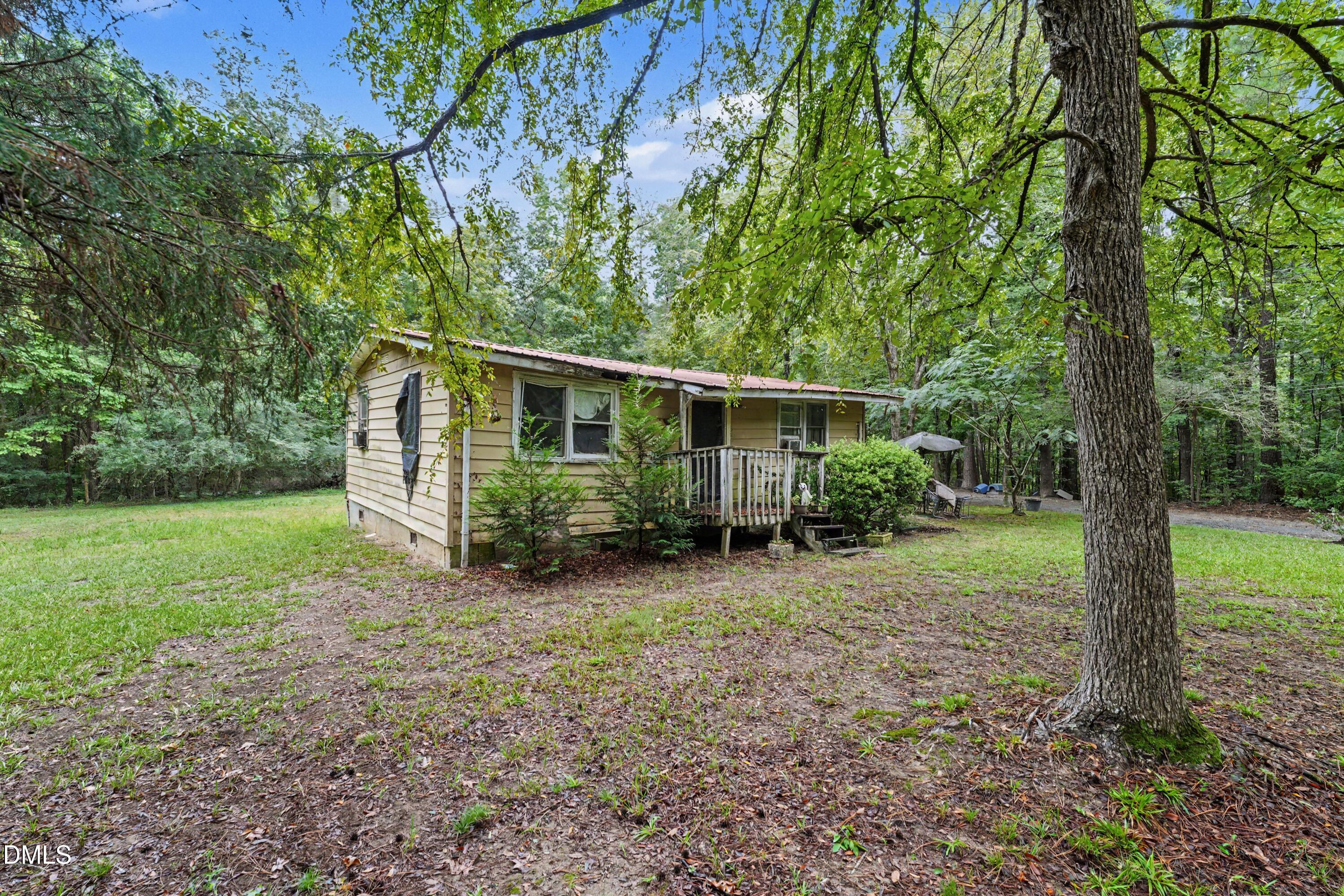 main property photo 4