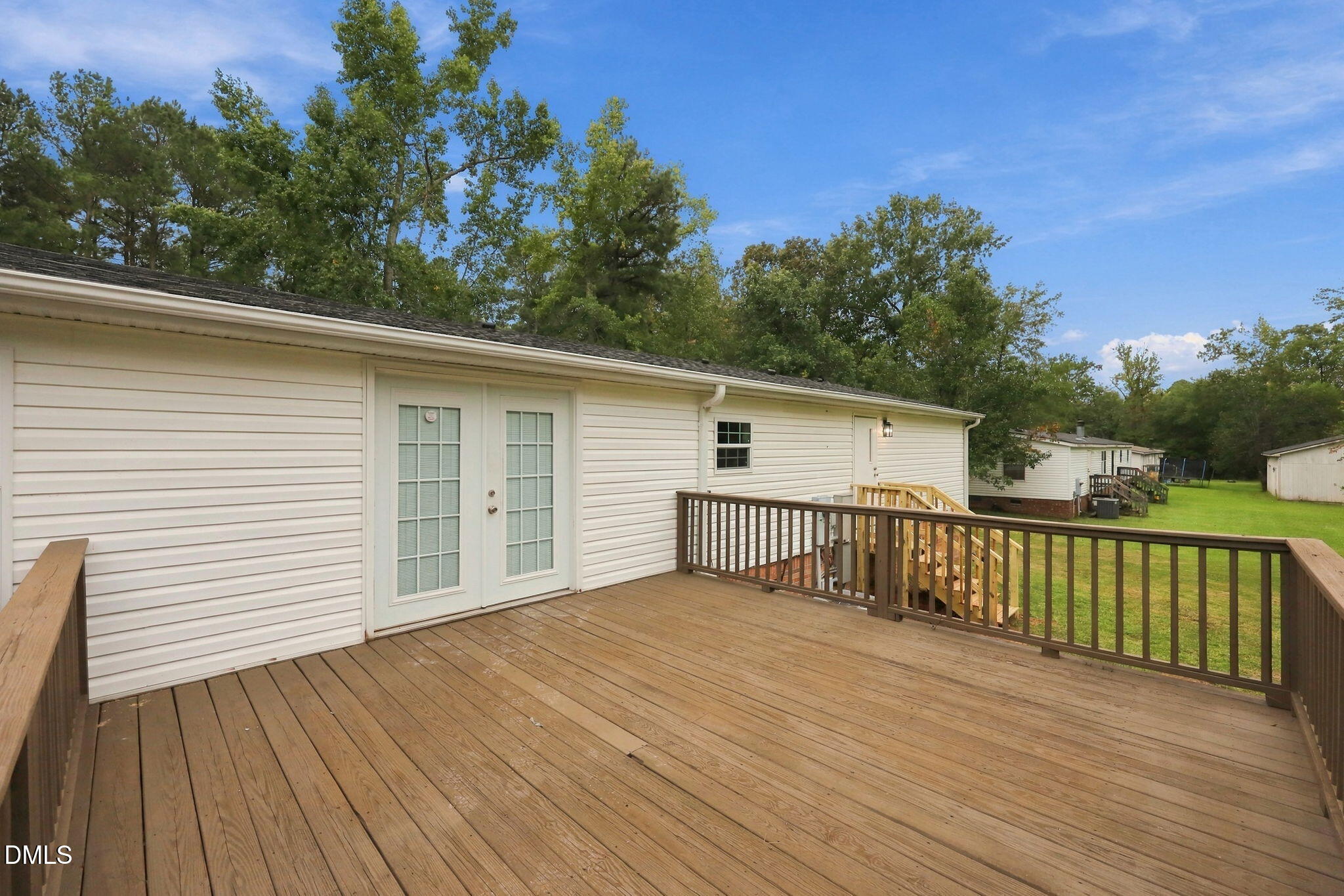 main property photo 29