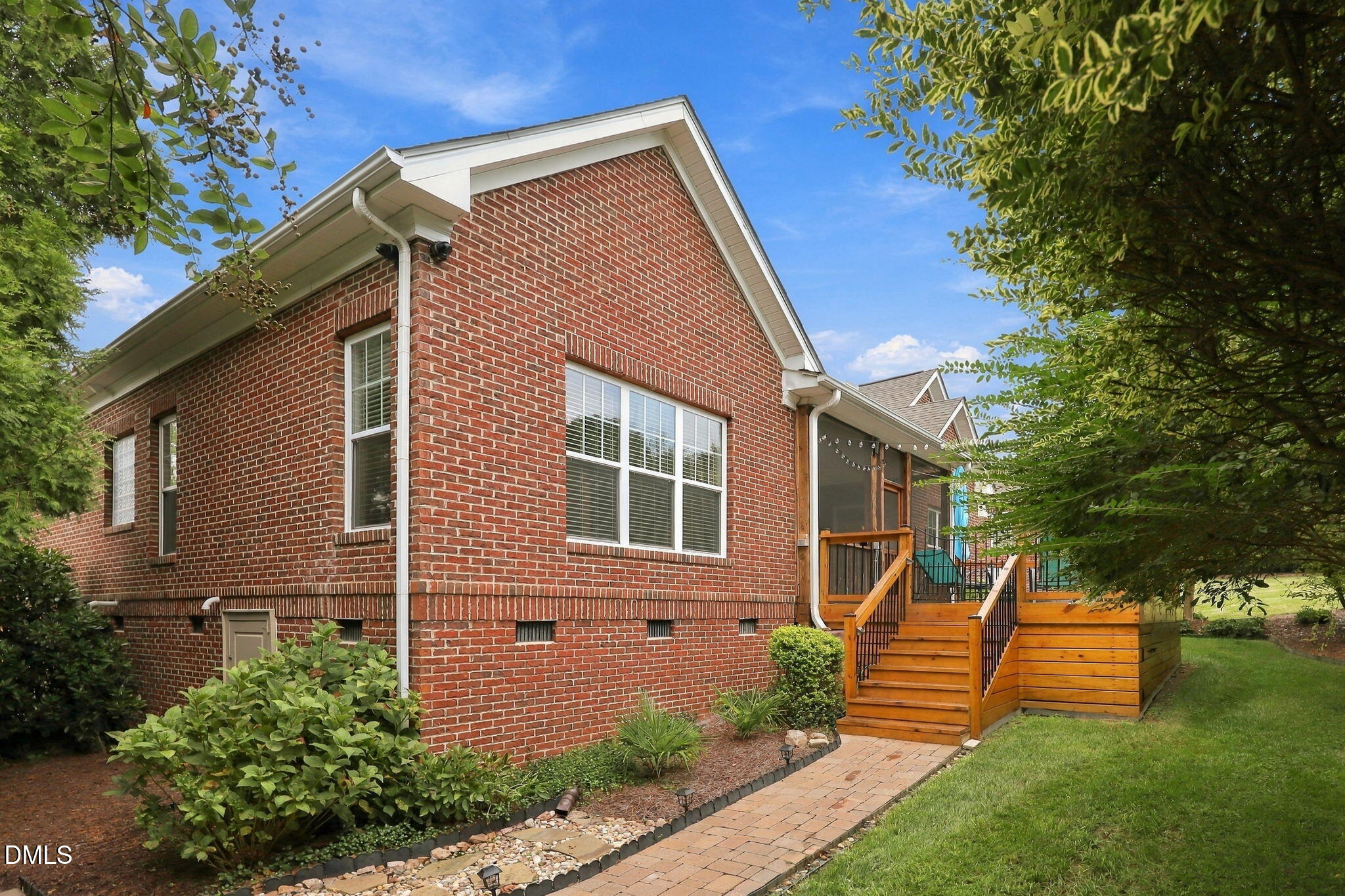 main property photo 54