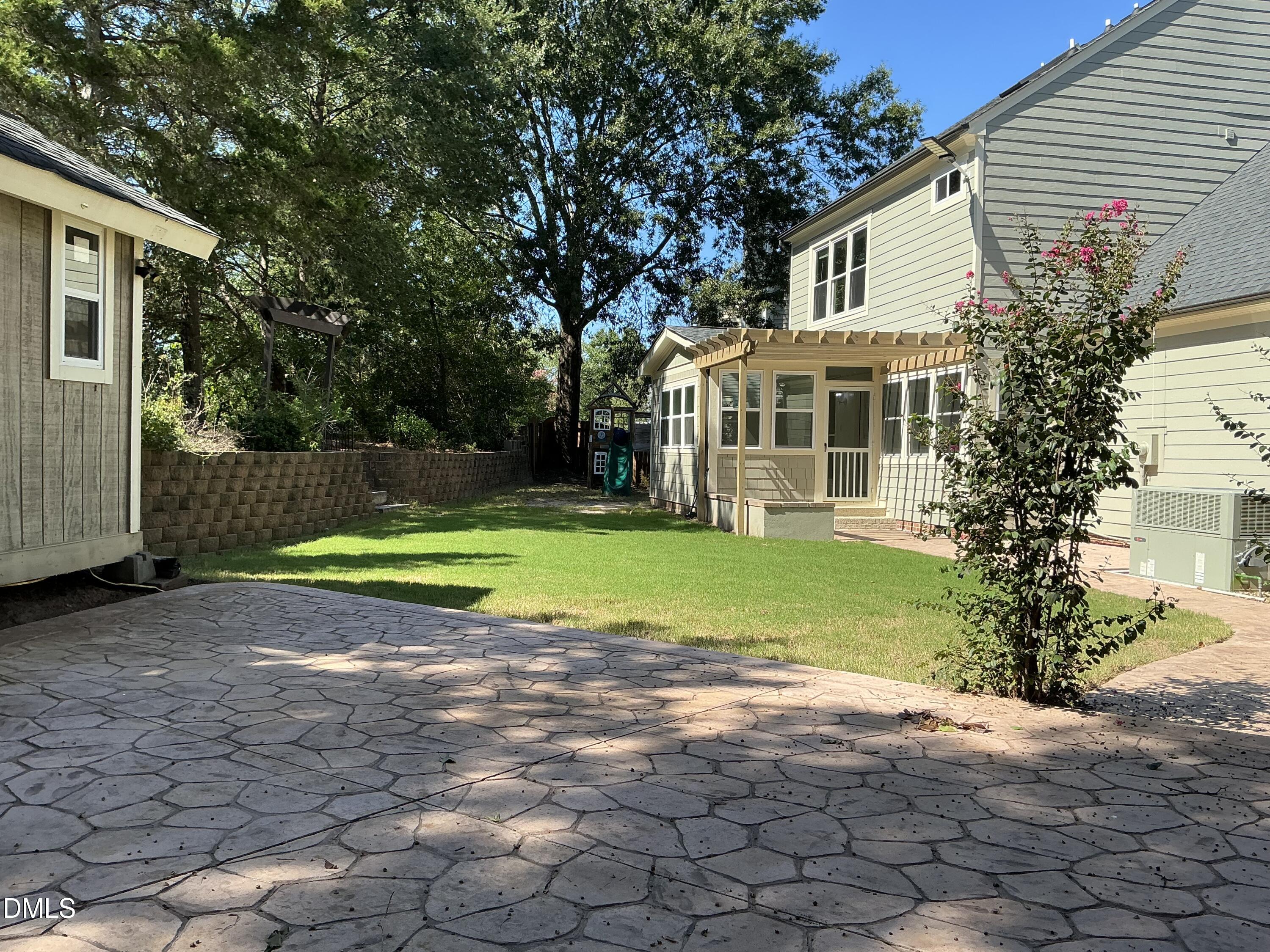 main property photo 57