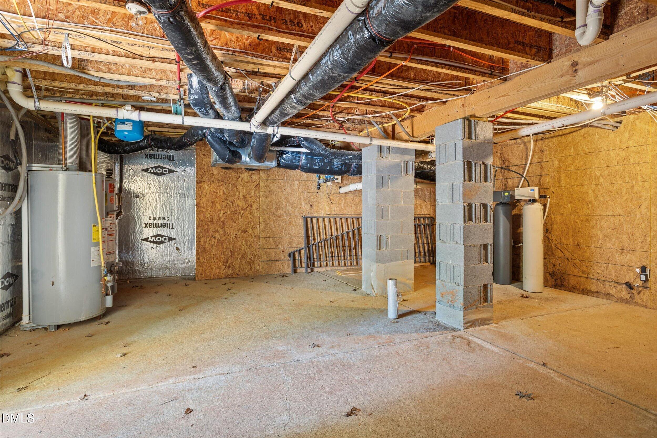 main property photo 74
