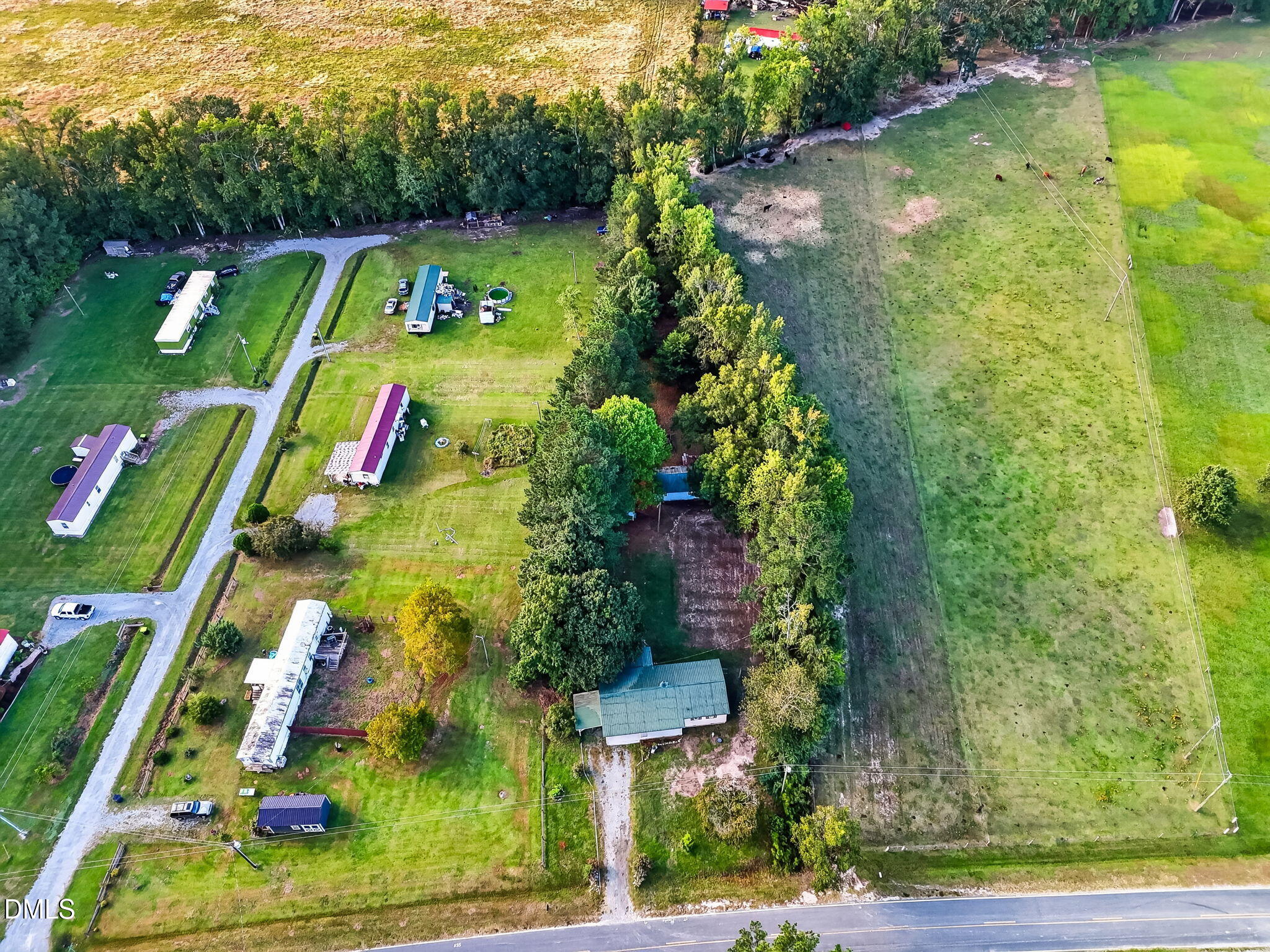 main property photo 31