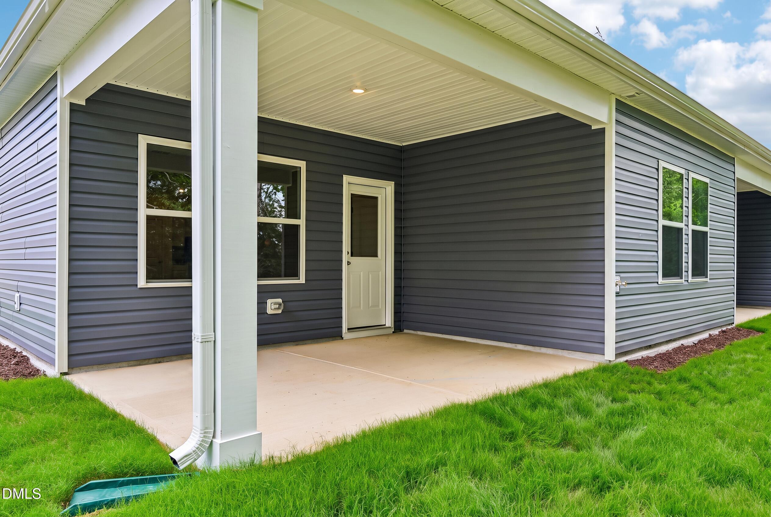 main property photo 42