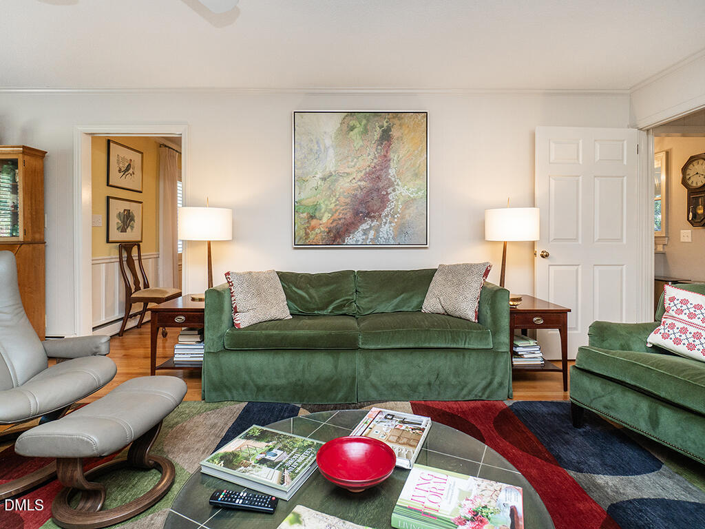 main property photo 14