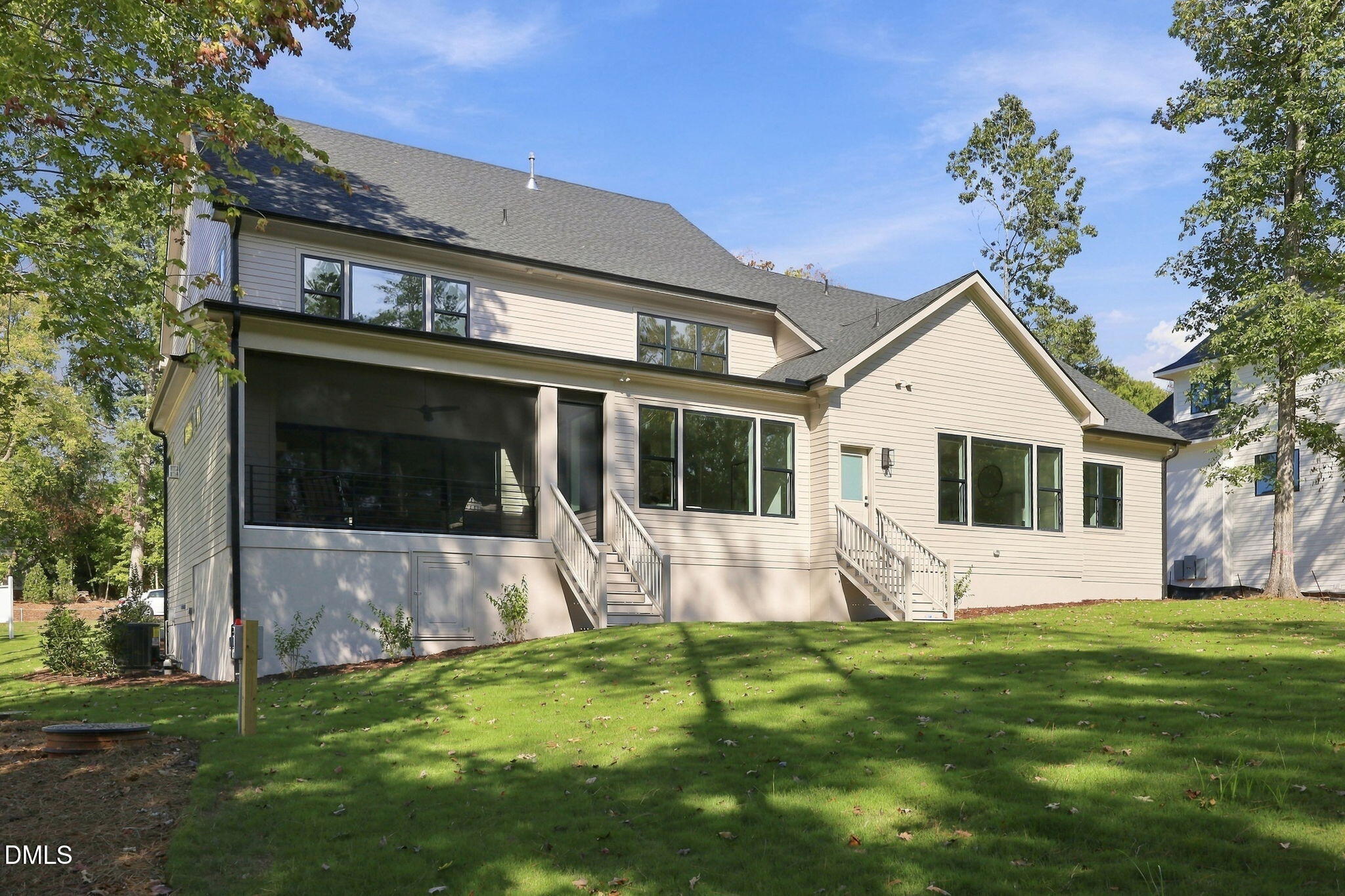 main property photo 79