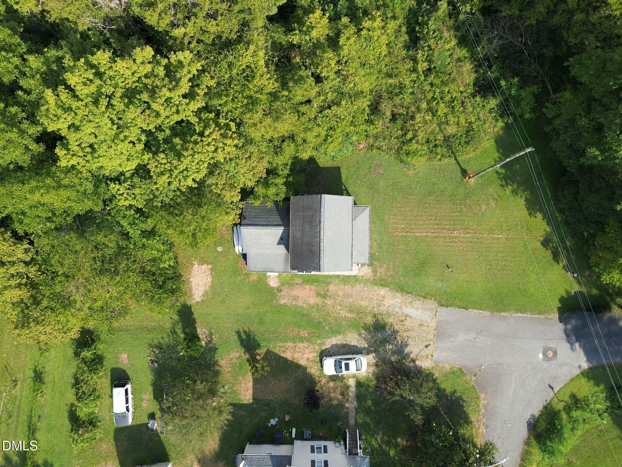 main property photo 19