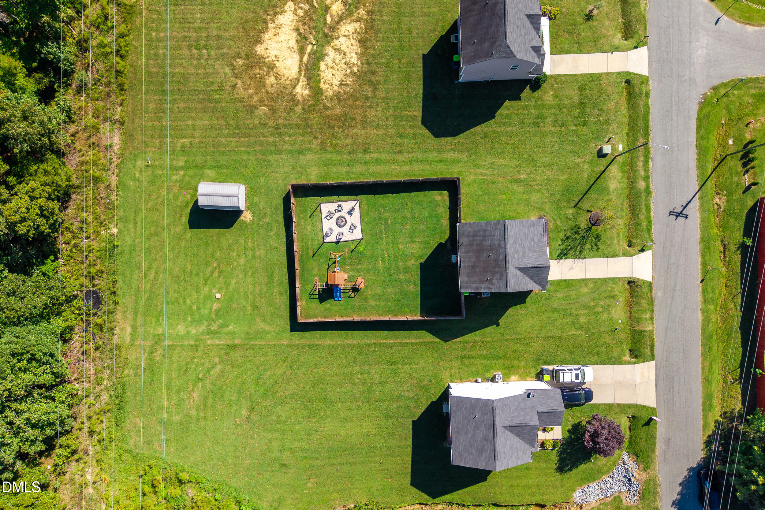 main property photo 29