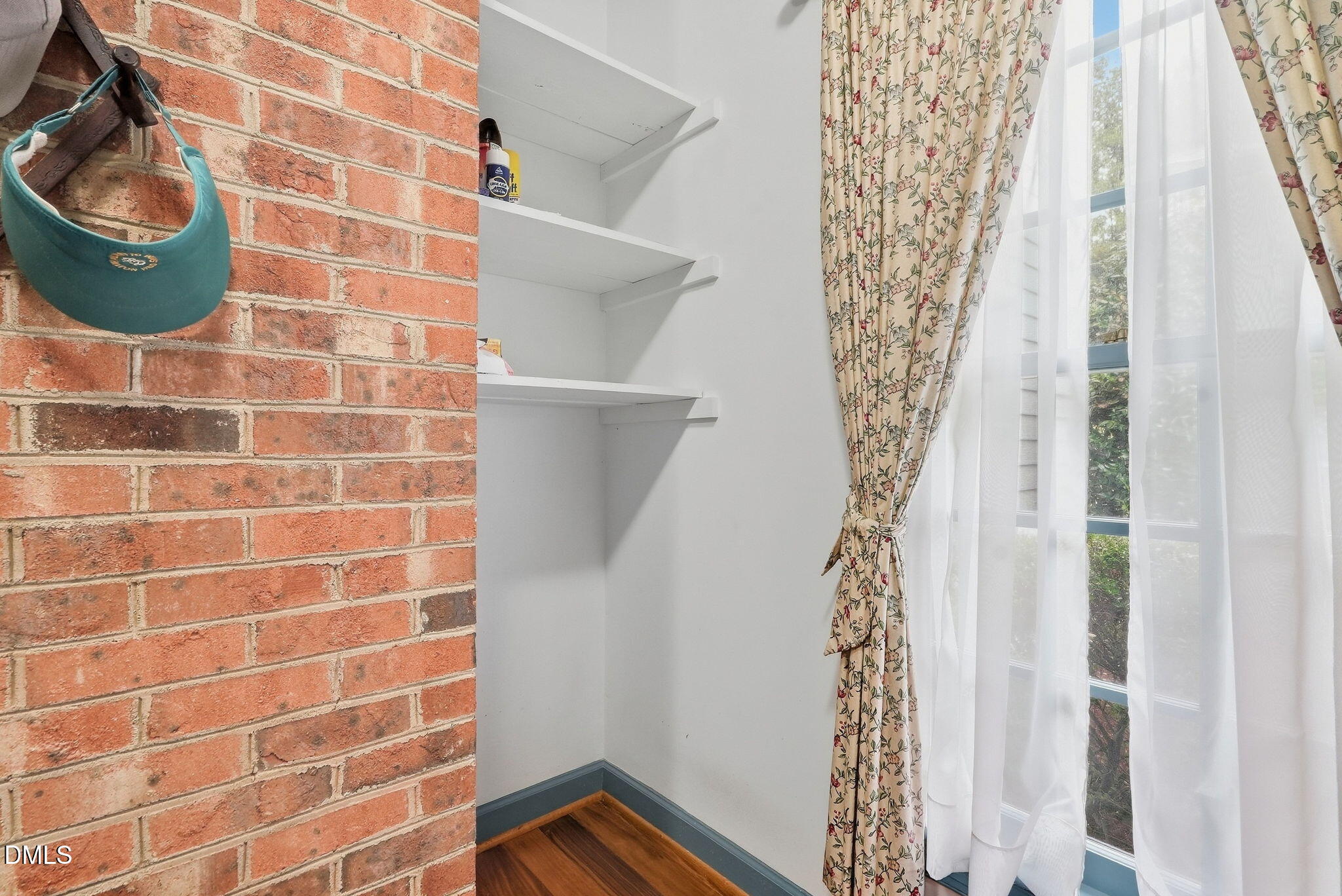 main property photo 48