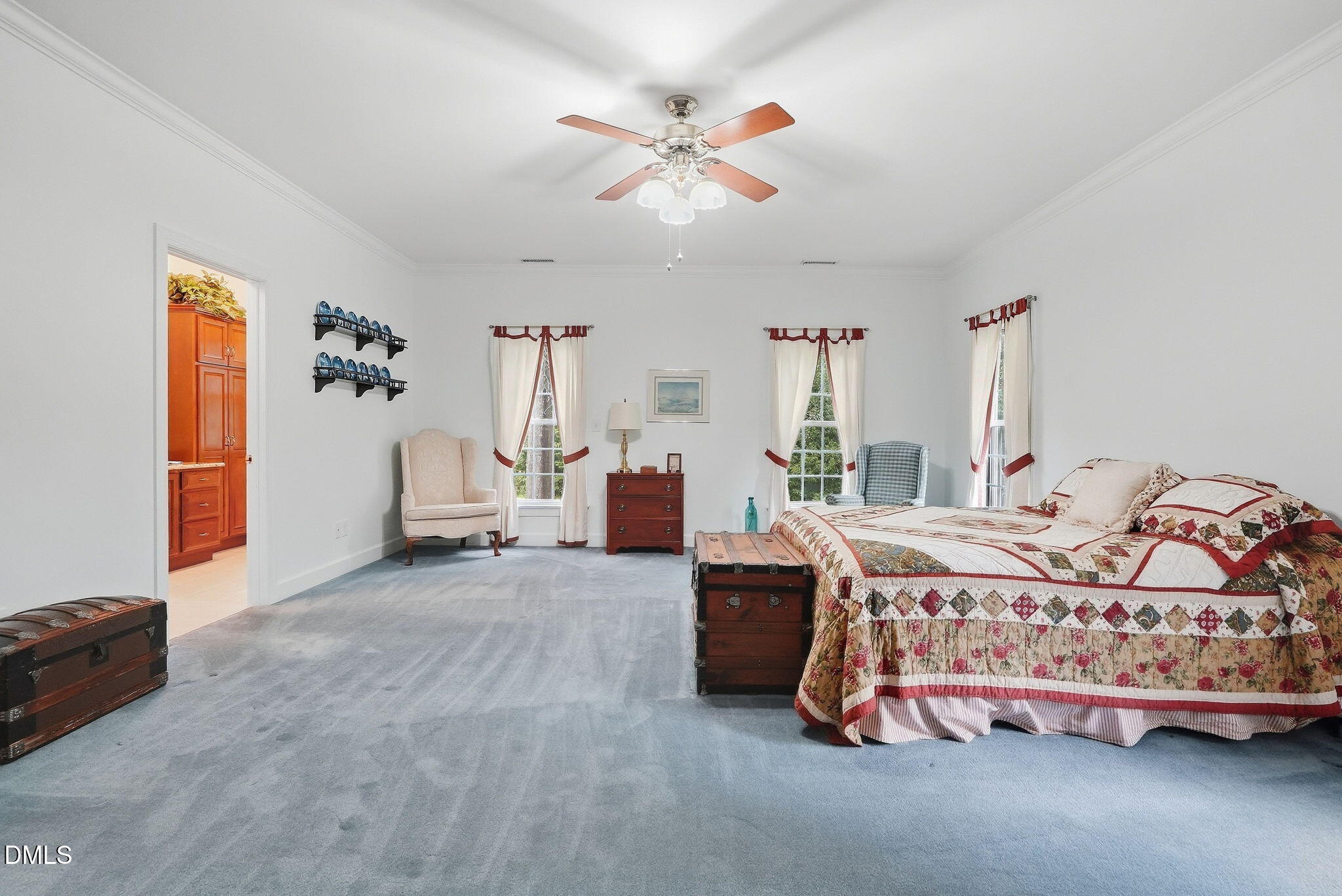 main property photo 60