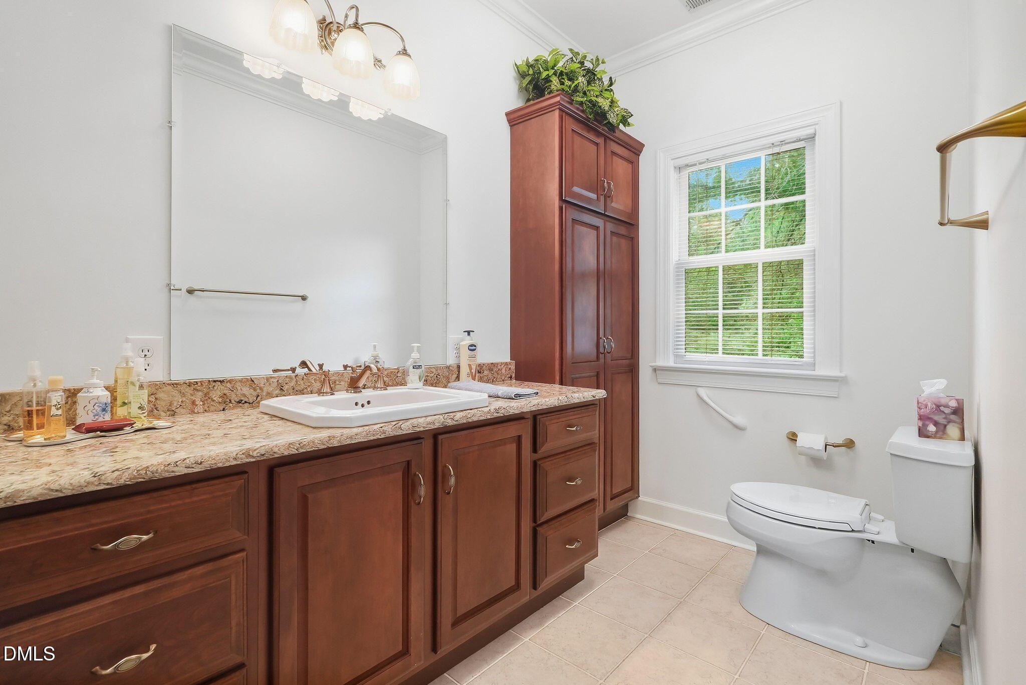 main property photo 64