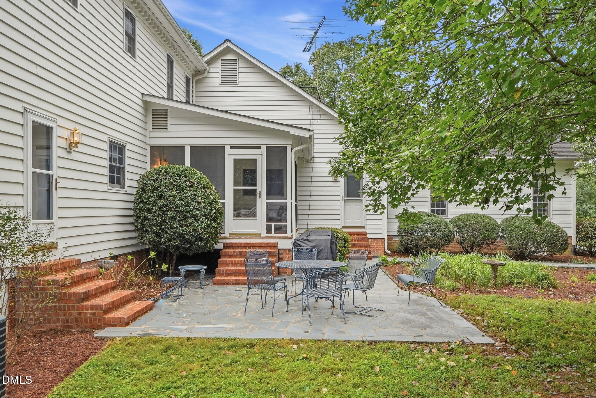 main property photo 85