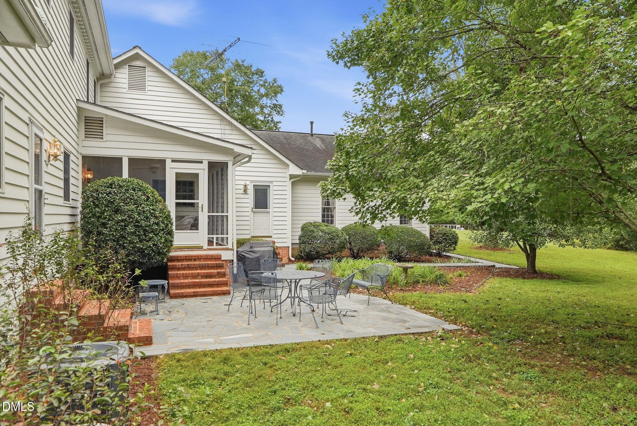 main property photo 86