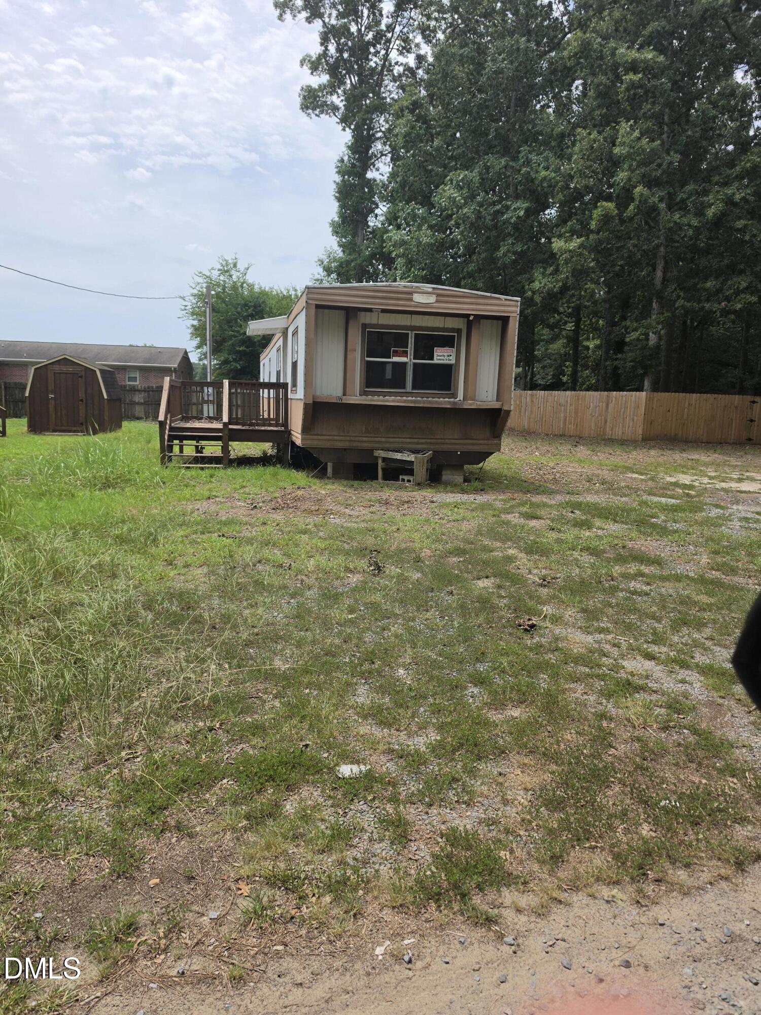 main property photo 21