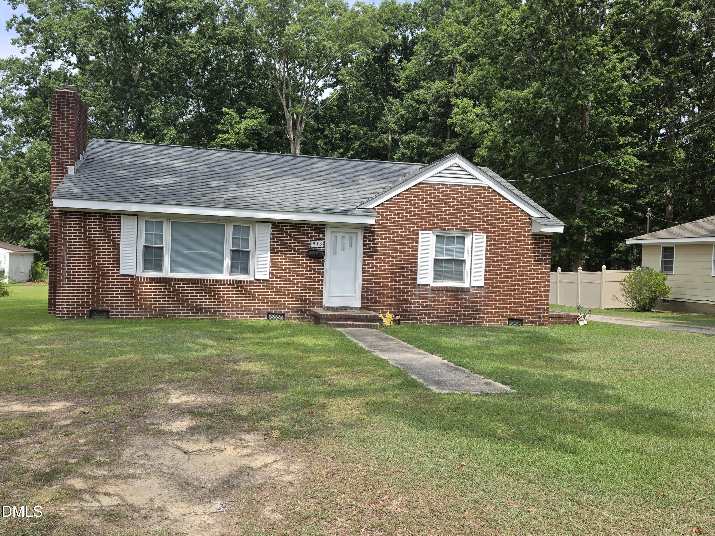 main property photo 3