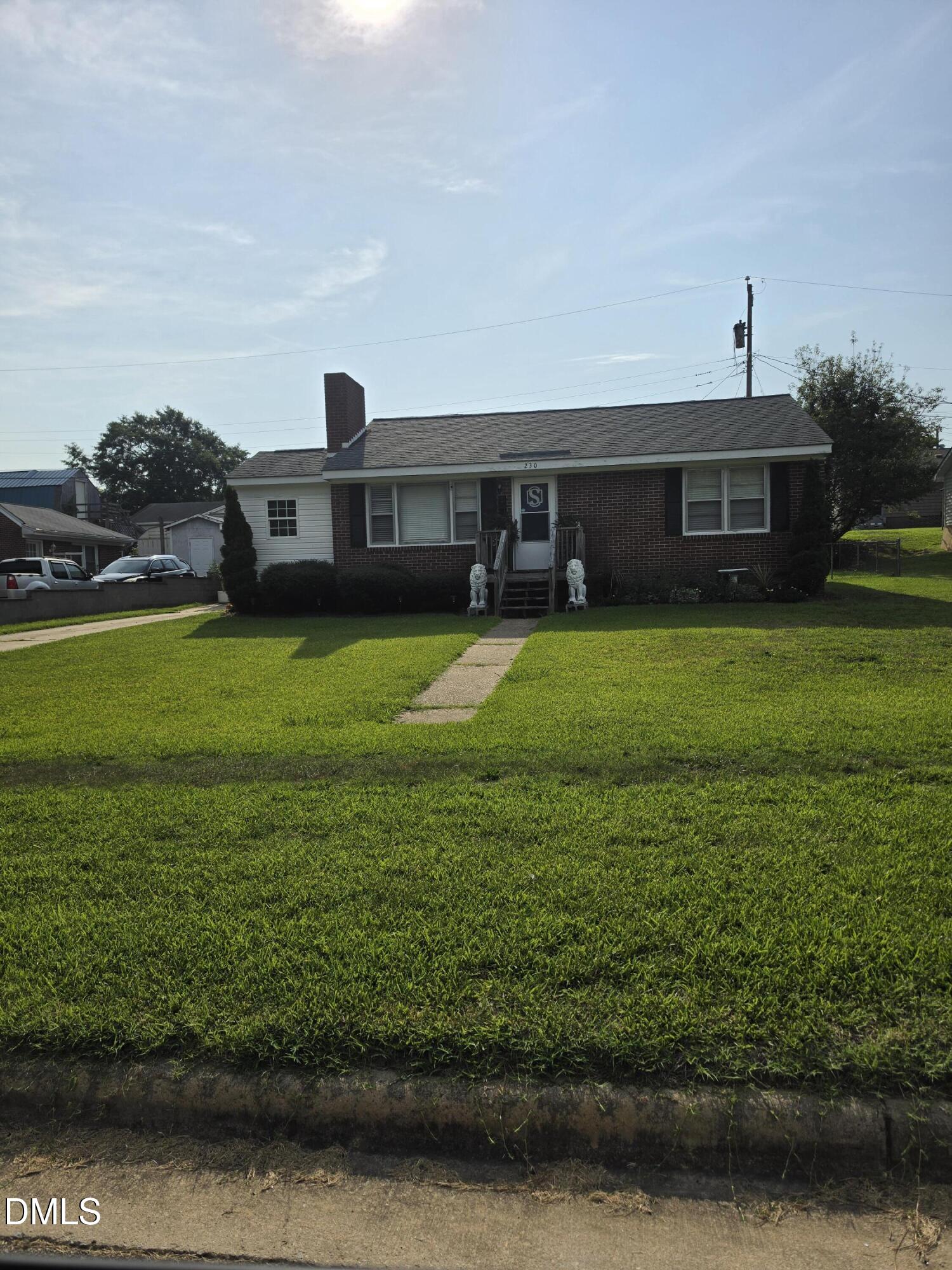 main property photo 32