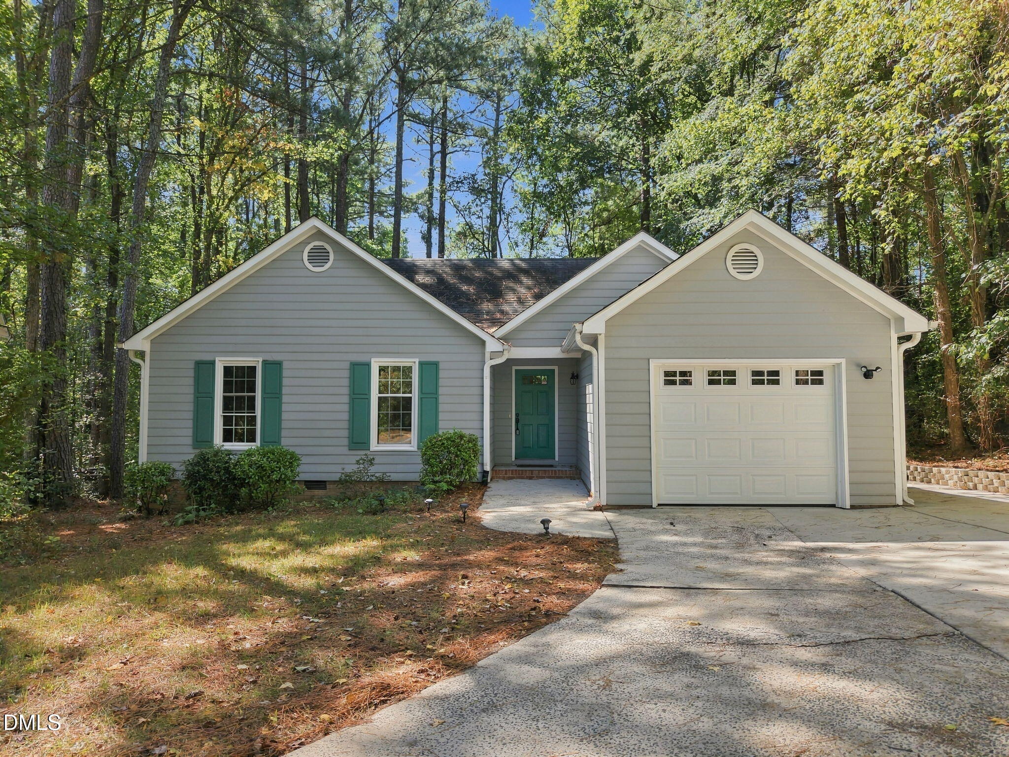main property photo 47