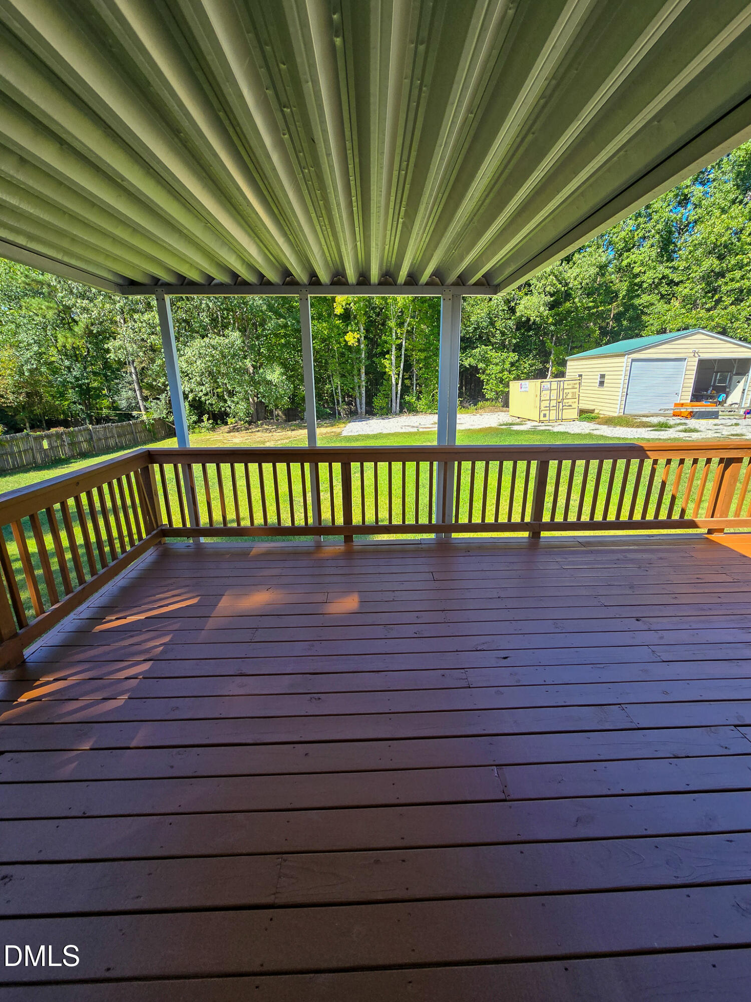 main property photo 29