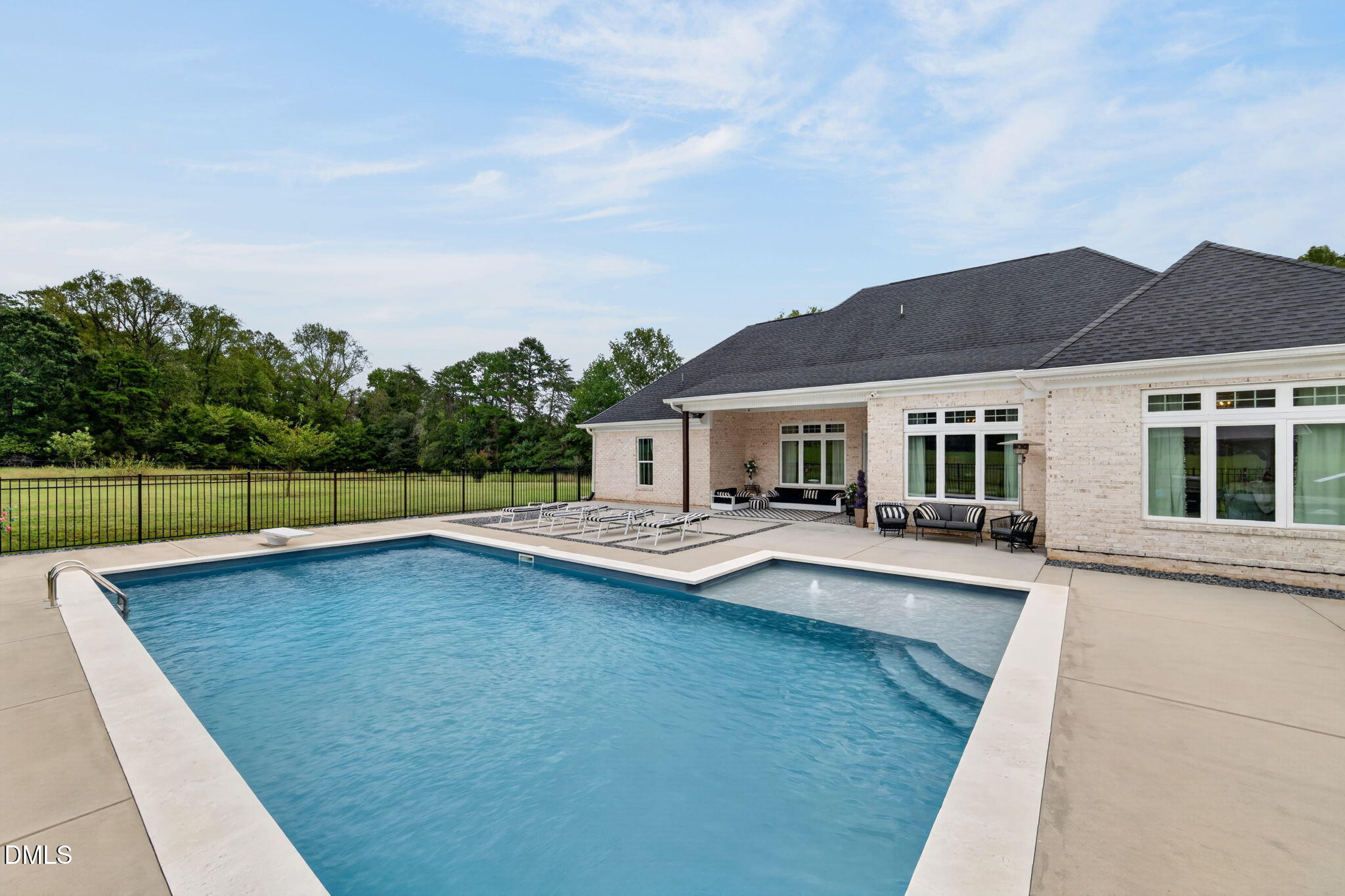 main property photo 49
