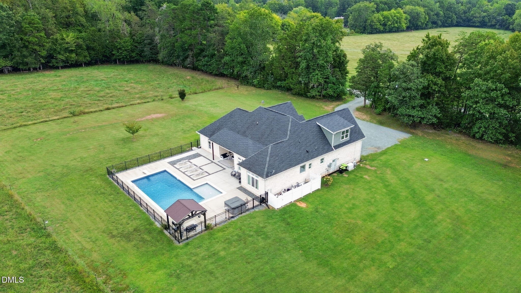 main property photo 53