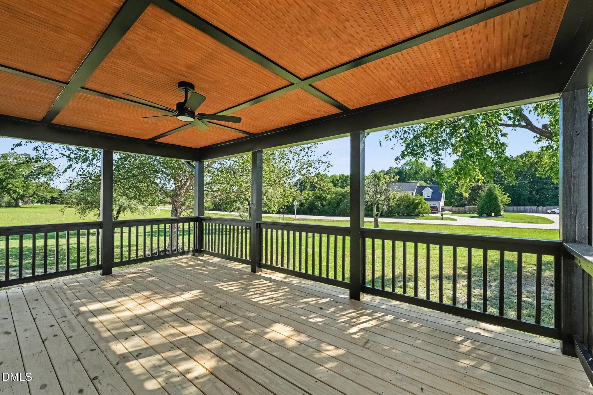 main property photo 27