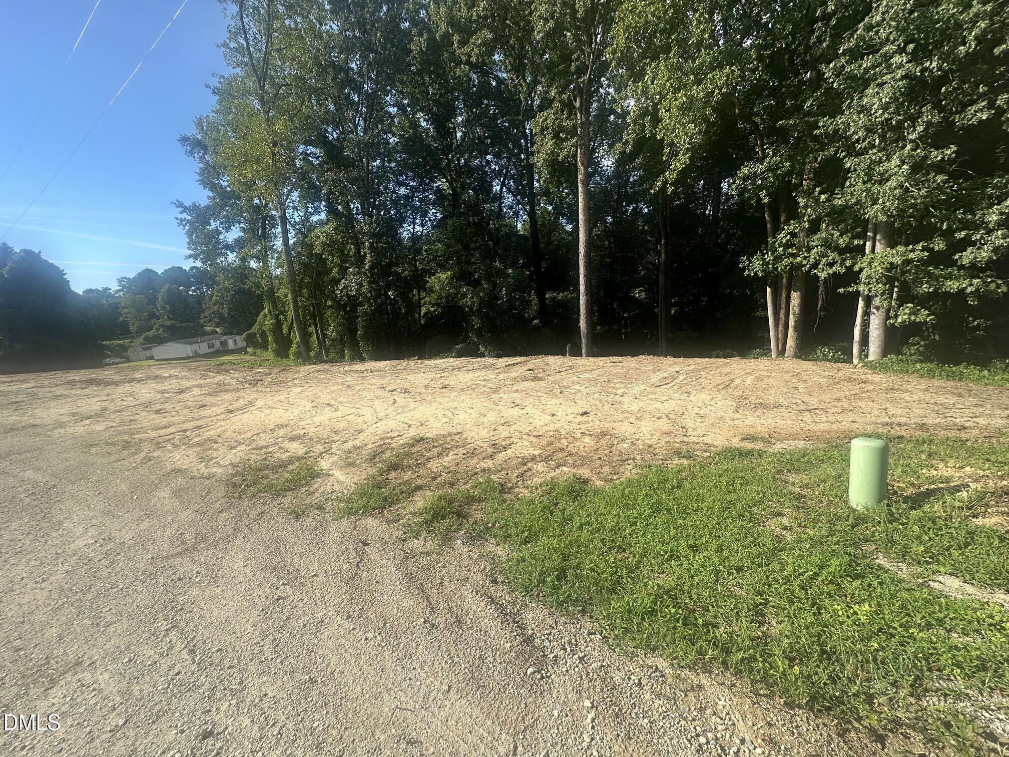 main property photo 8