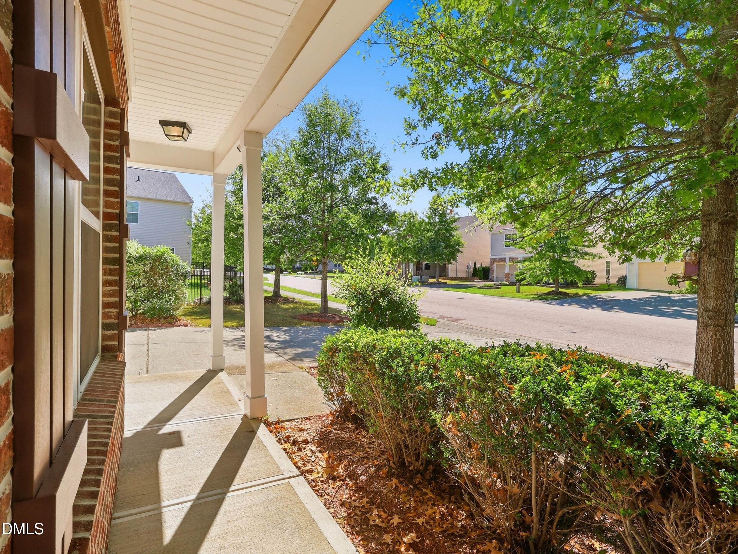 main property photo 5