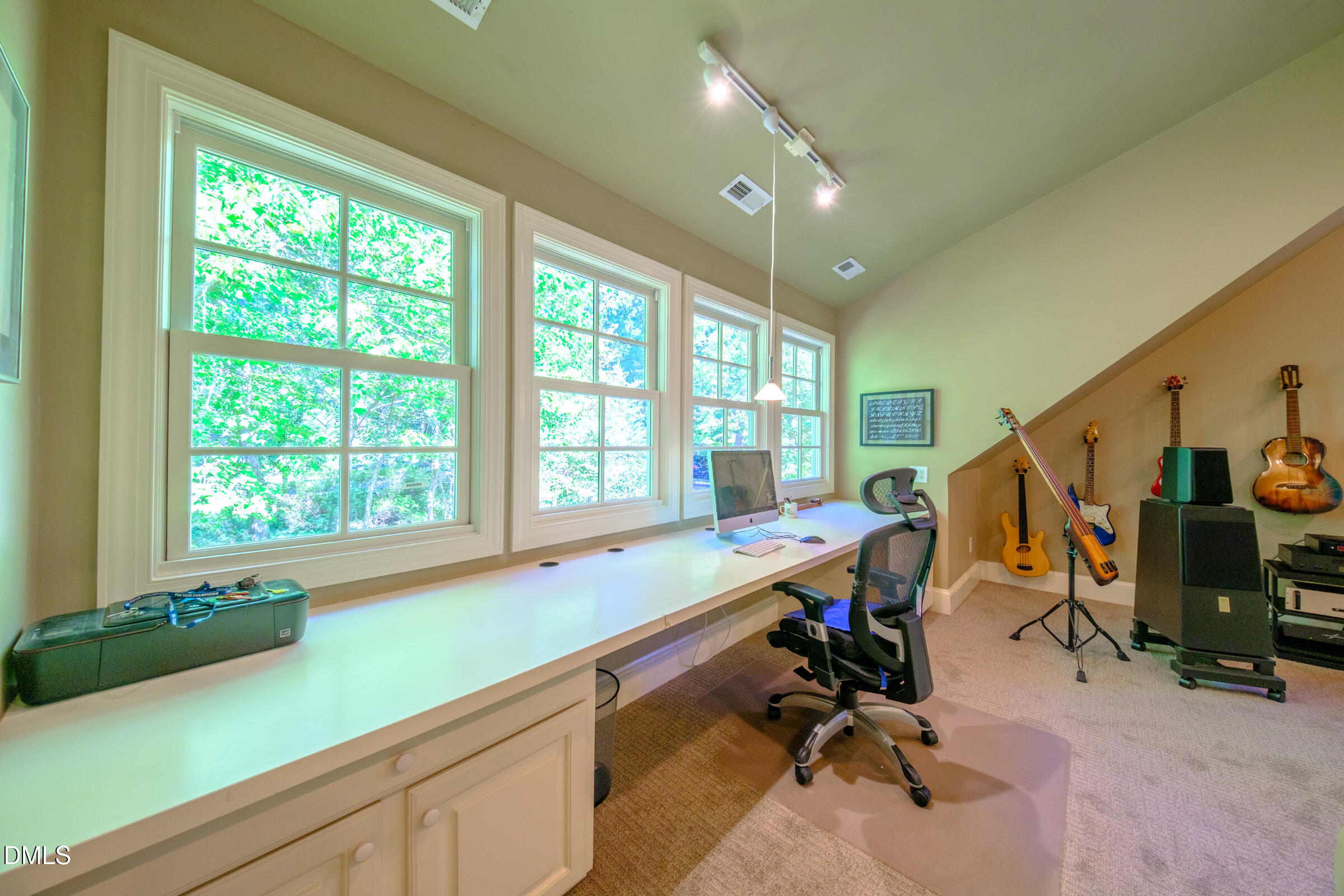 main property photo 64