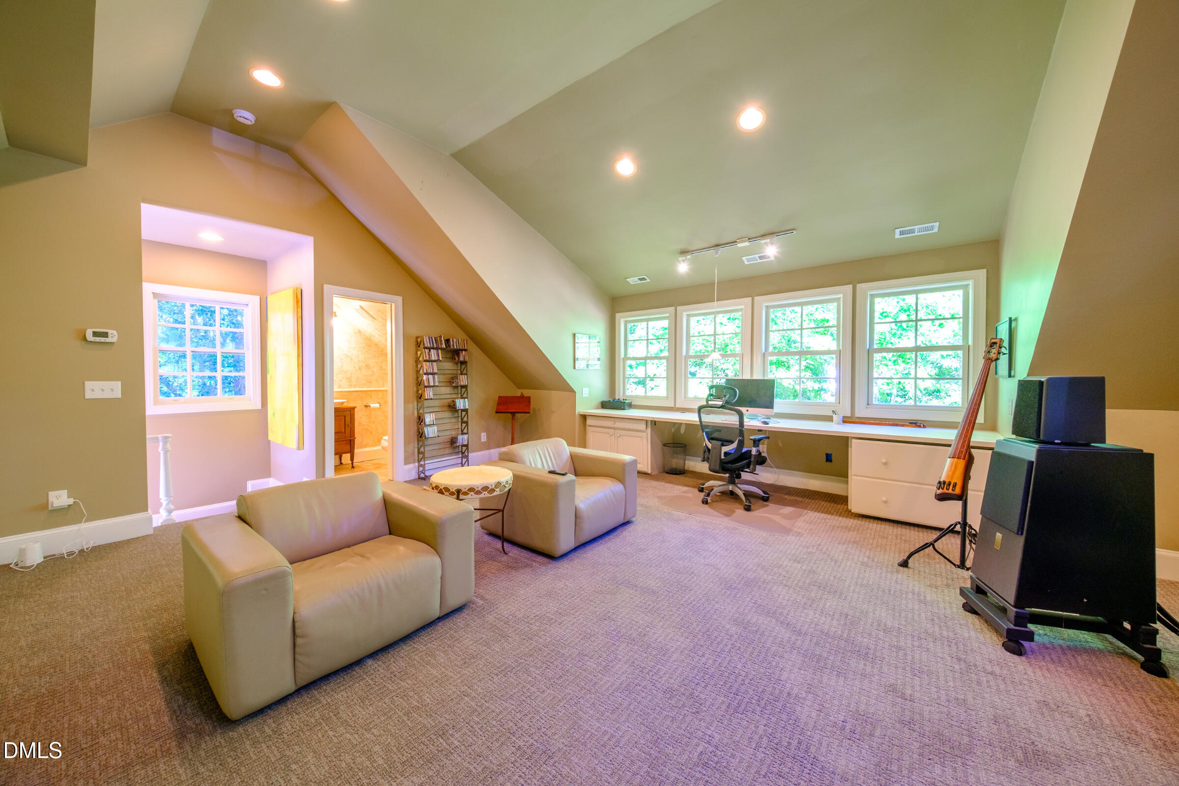 main property photo 65