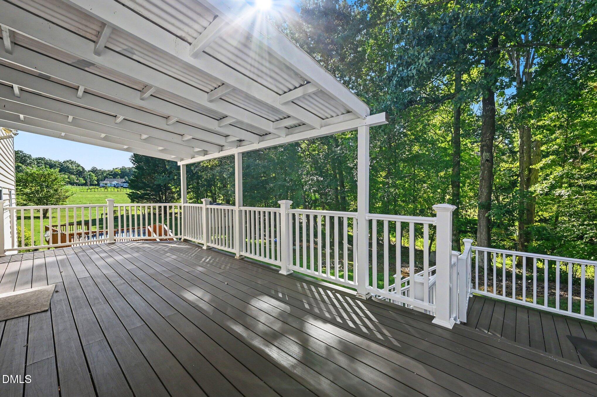 main property photo 22