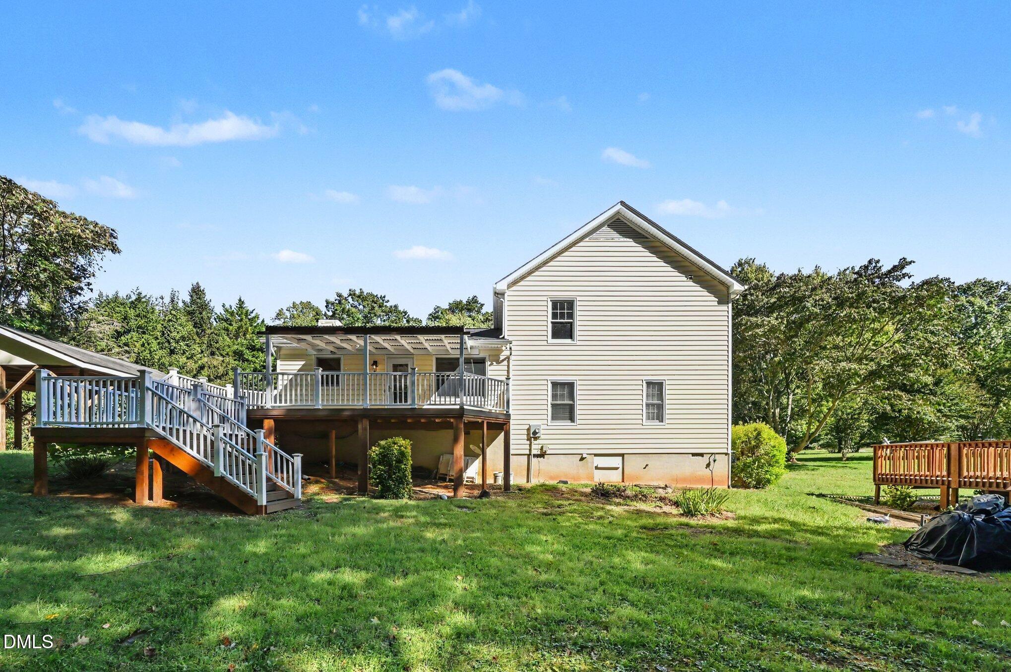main property photo 24