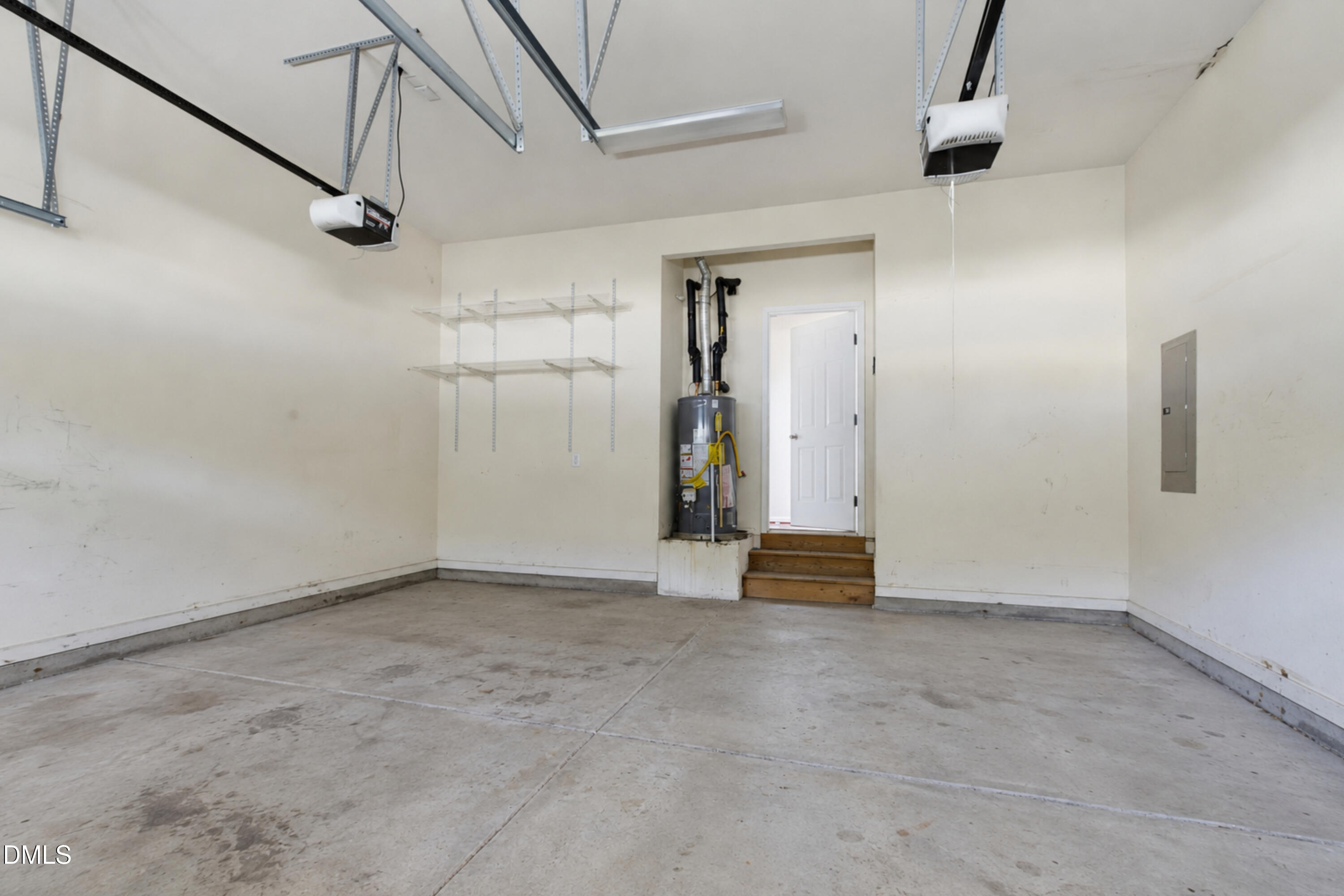 main property photo 54