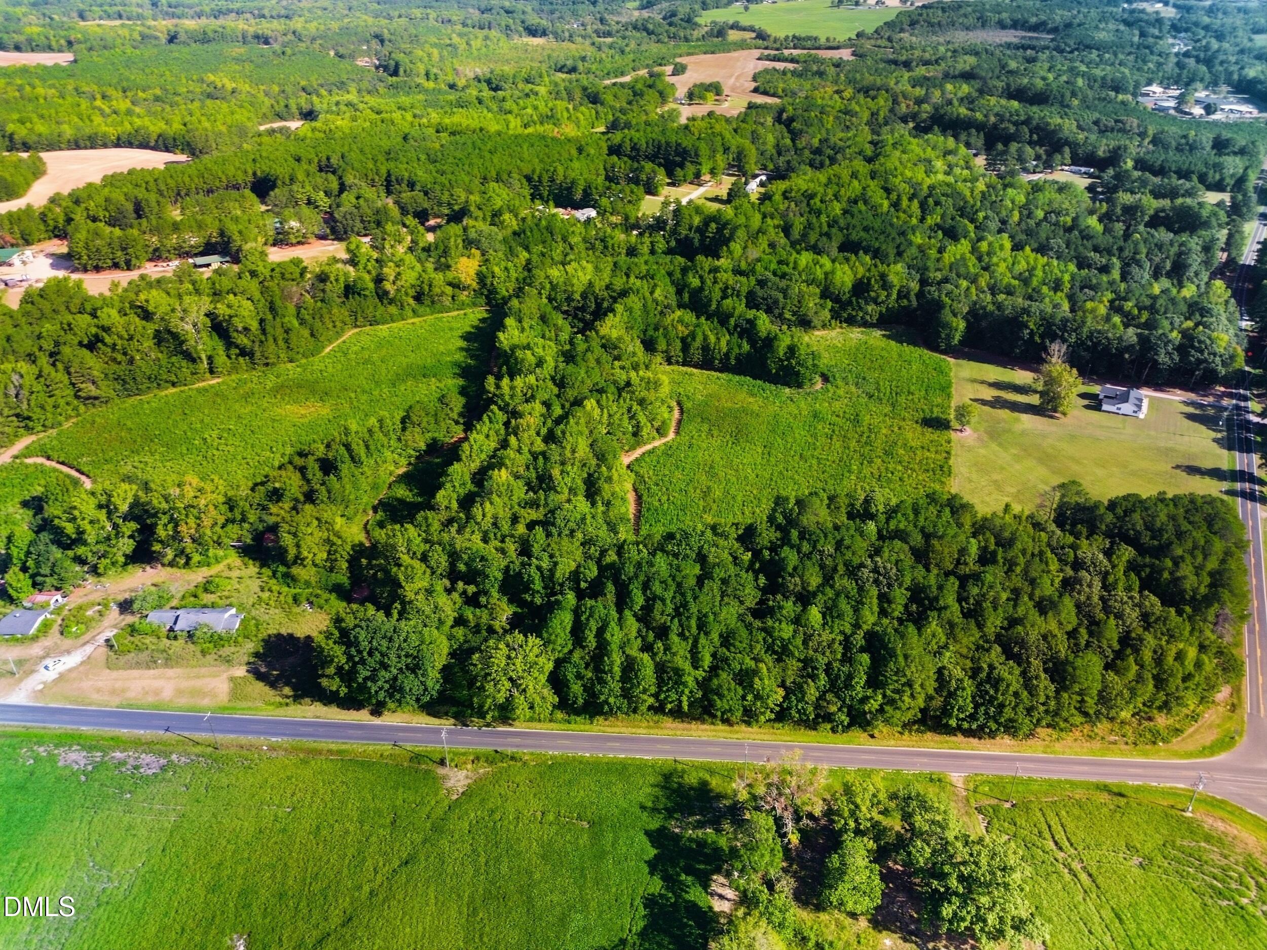 main property photo 3