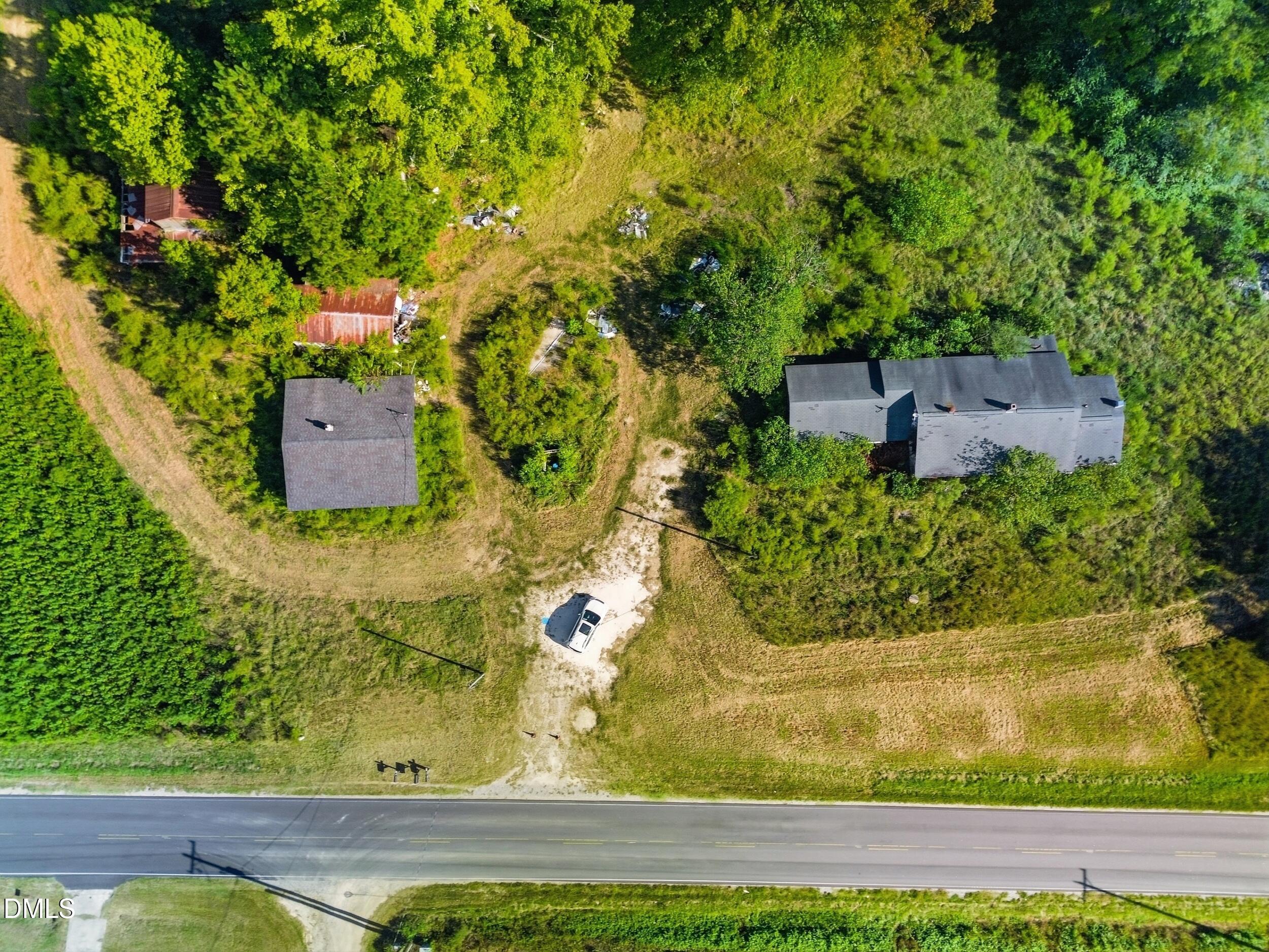 main property photo 7